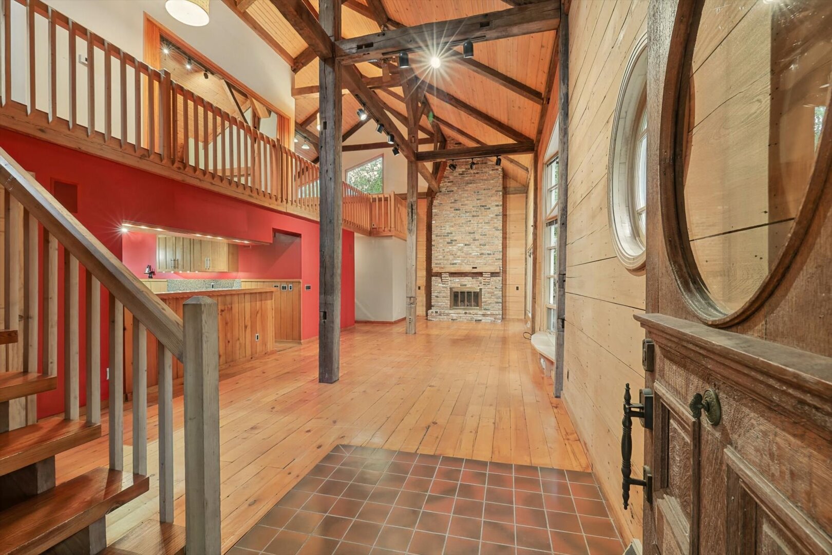 main property photo 20