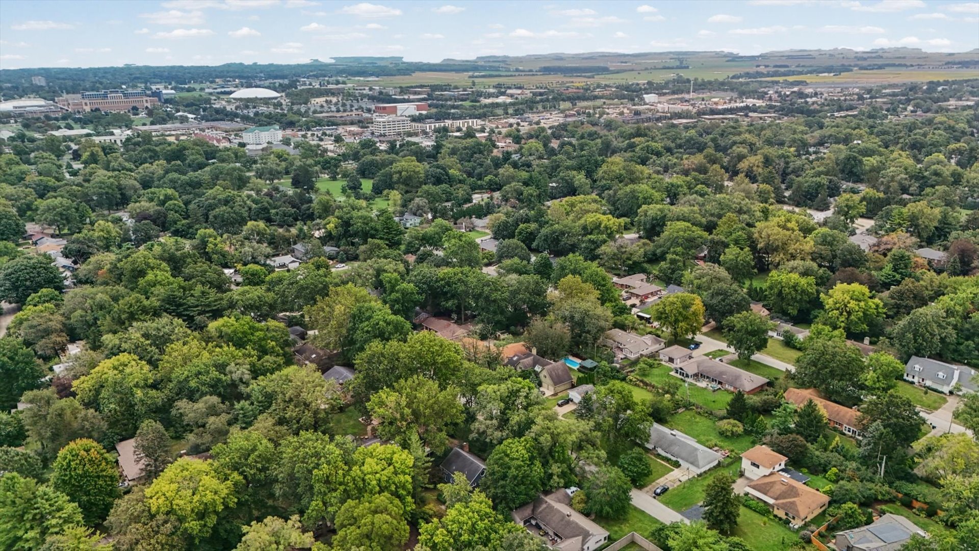 main property photo 65