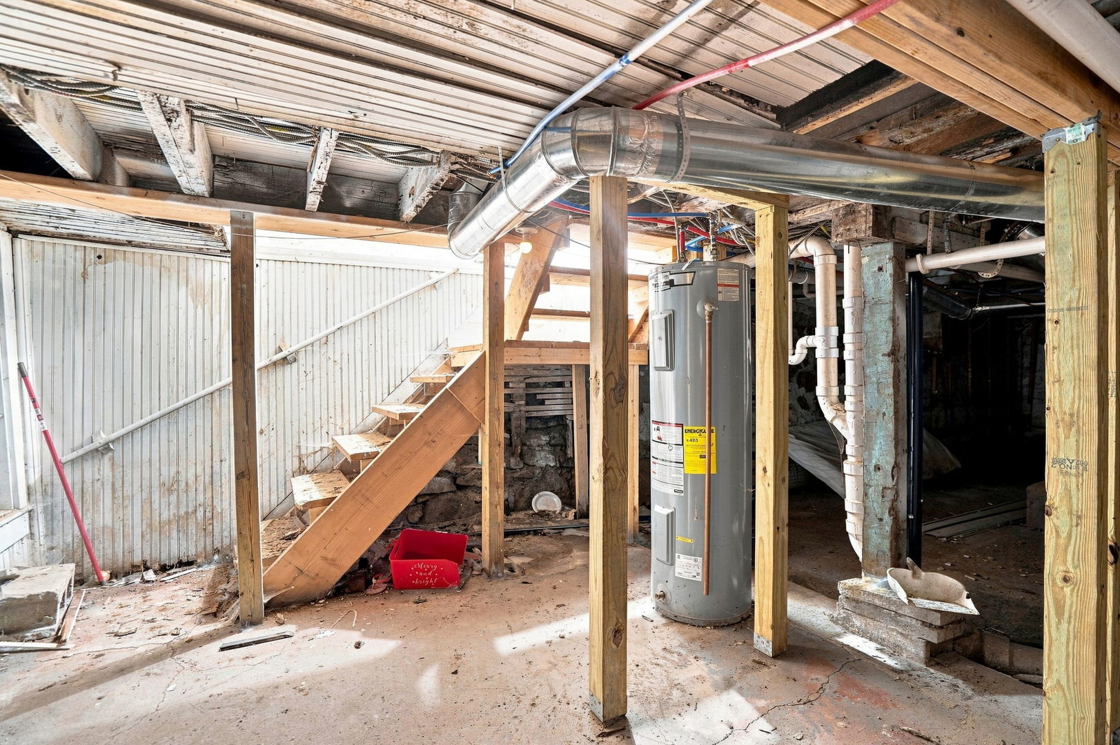 main property photo 15
