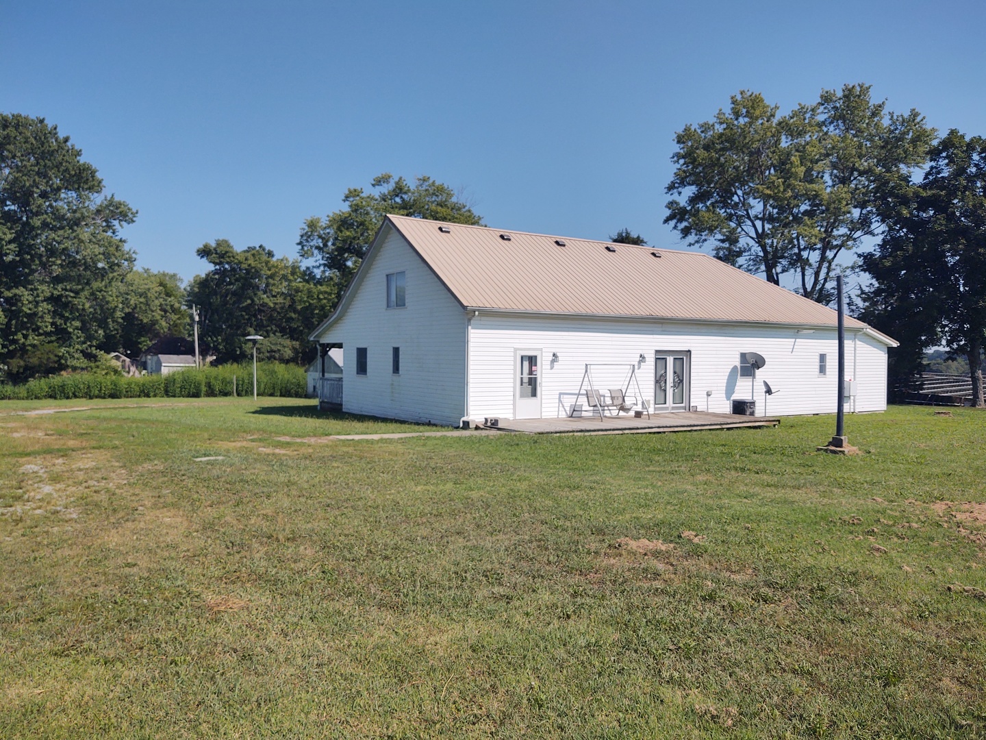 main property photo 2