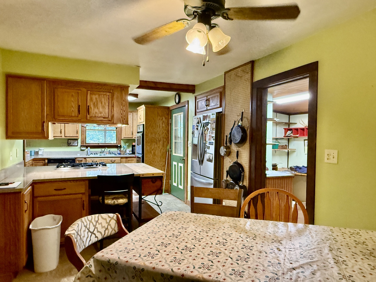 main property photo 10