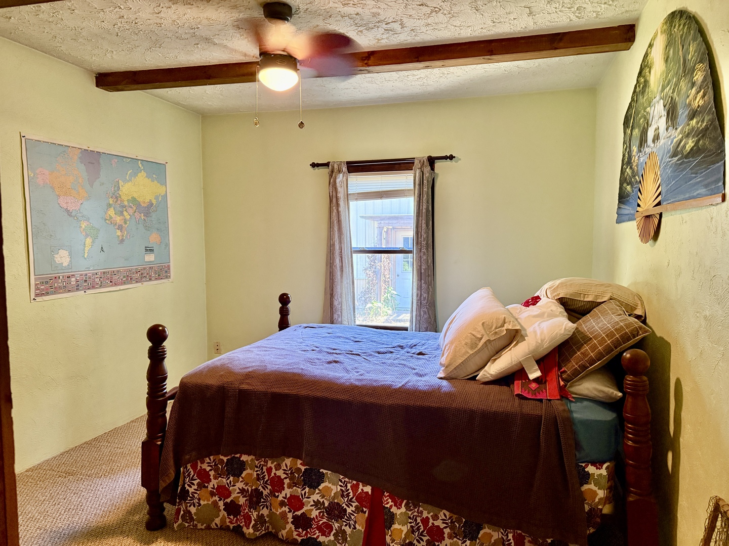 main property photo 17