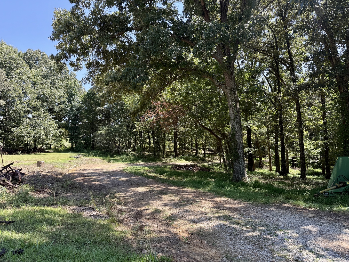 main property photo 25