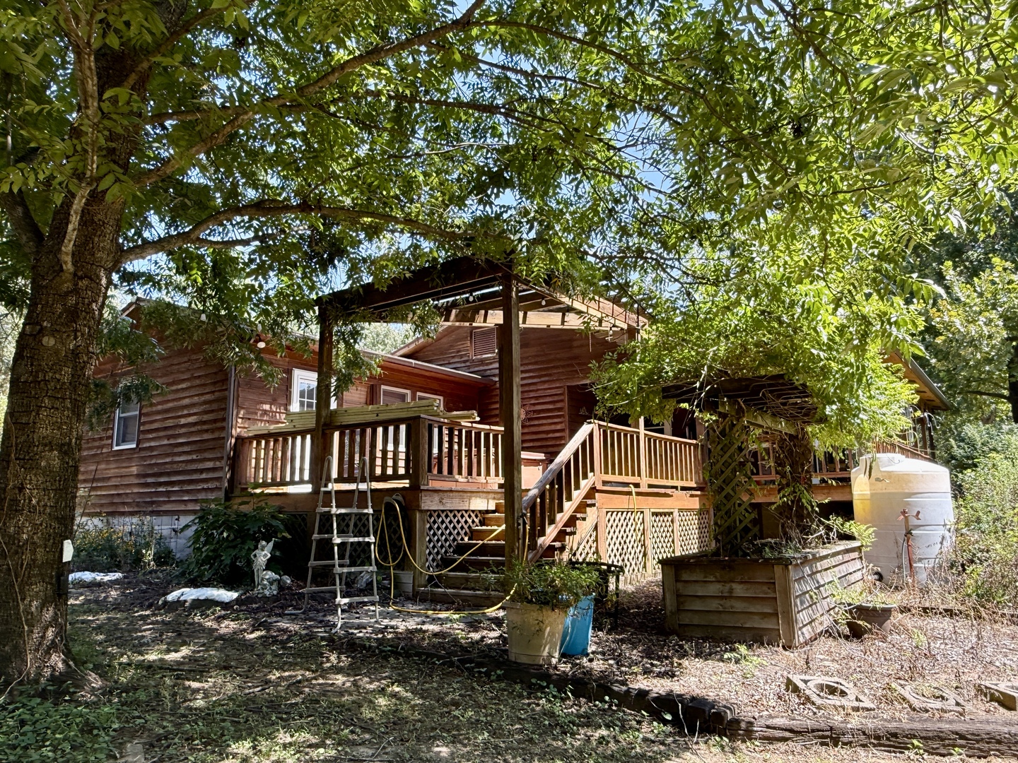 main property photo 39