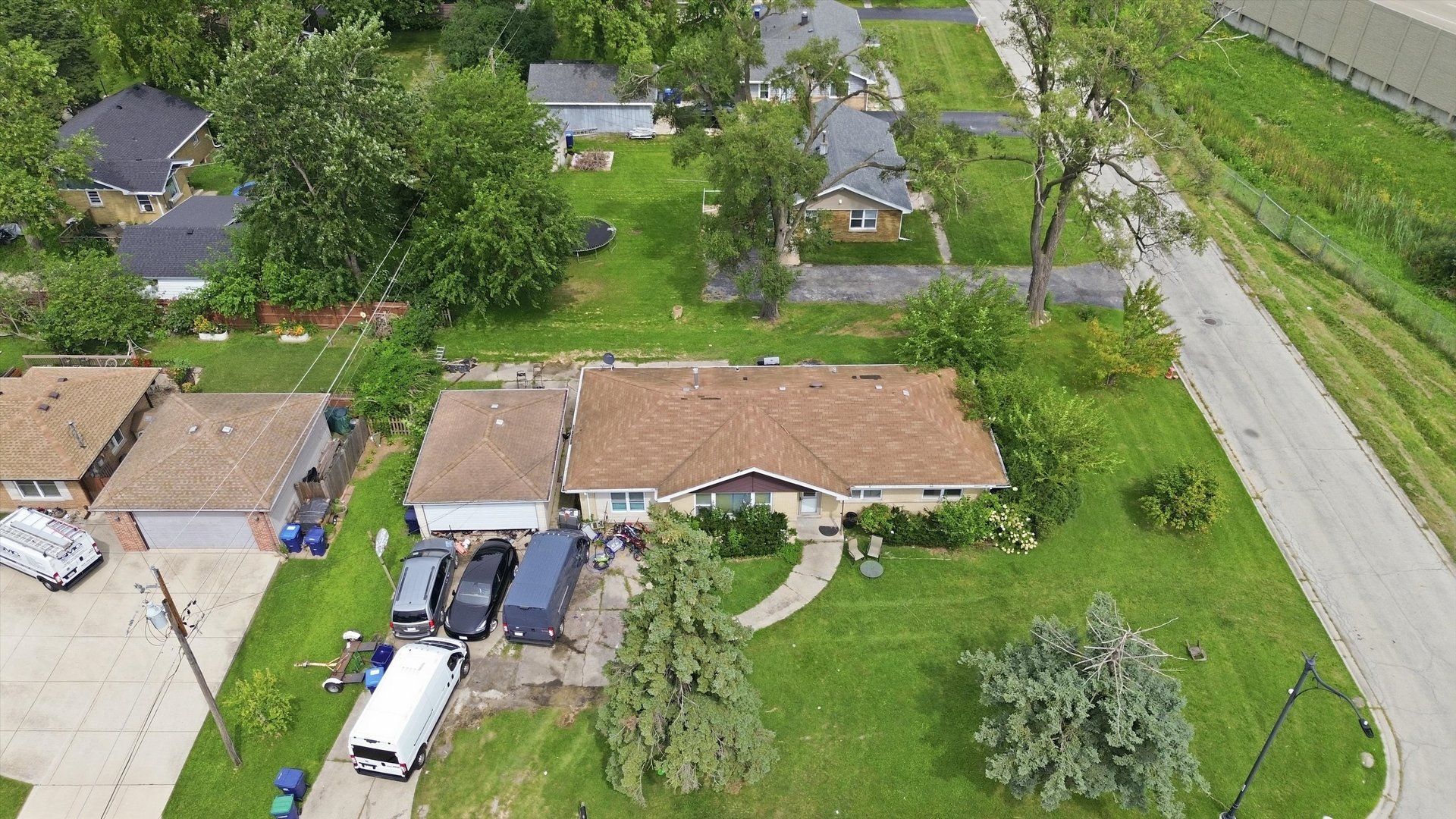 main property photo 26