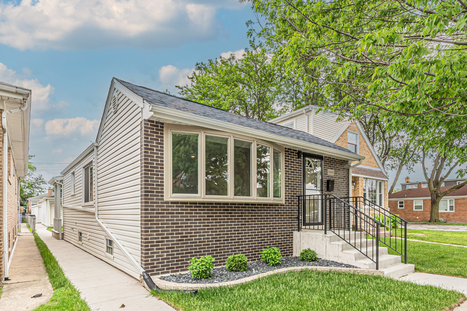 main property photo 45