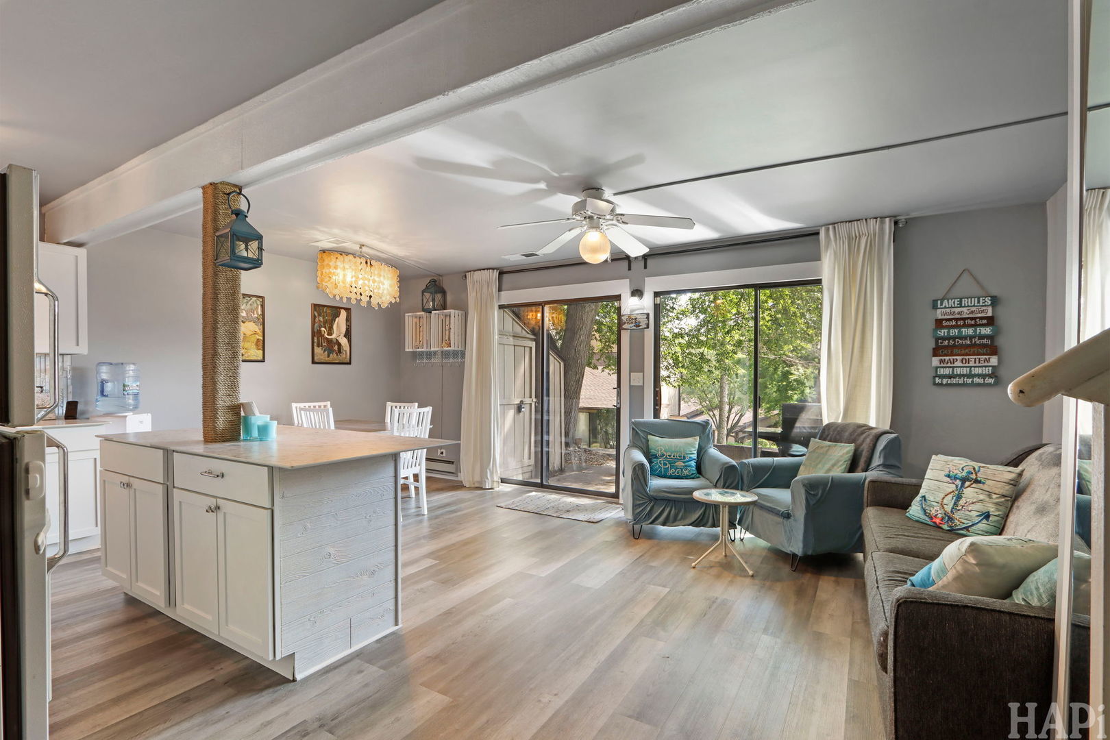 property viewer photo 4