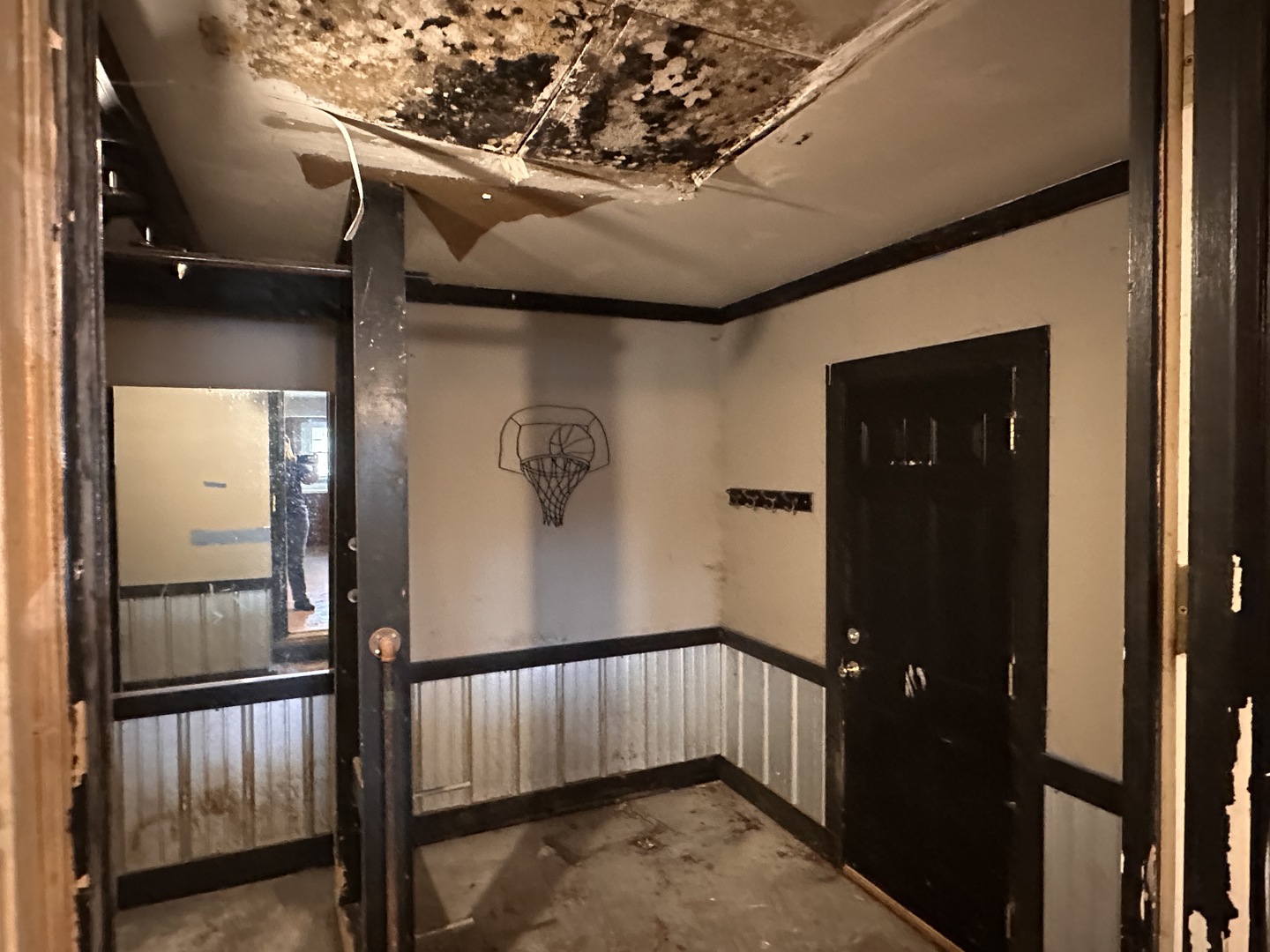 main property photo 18