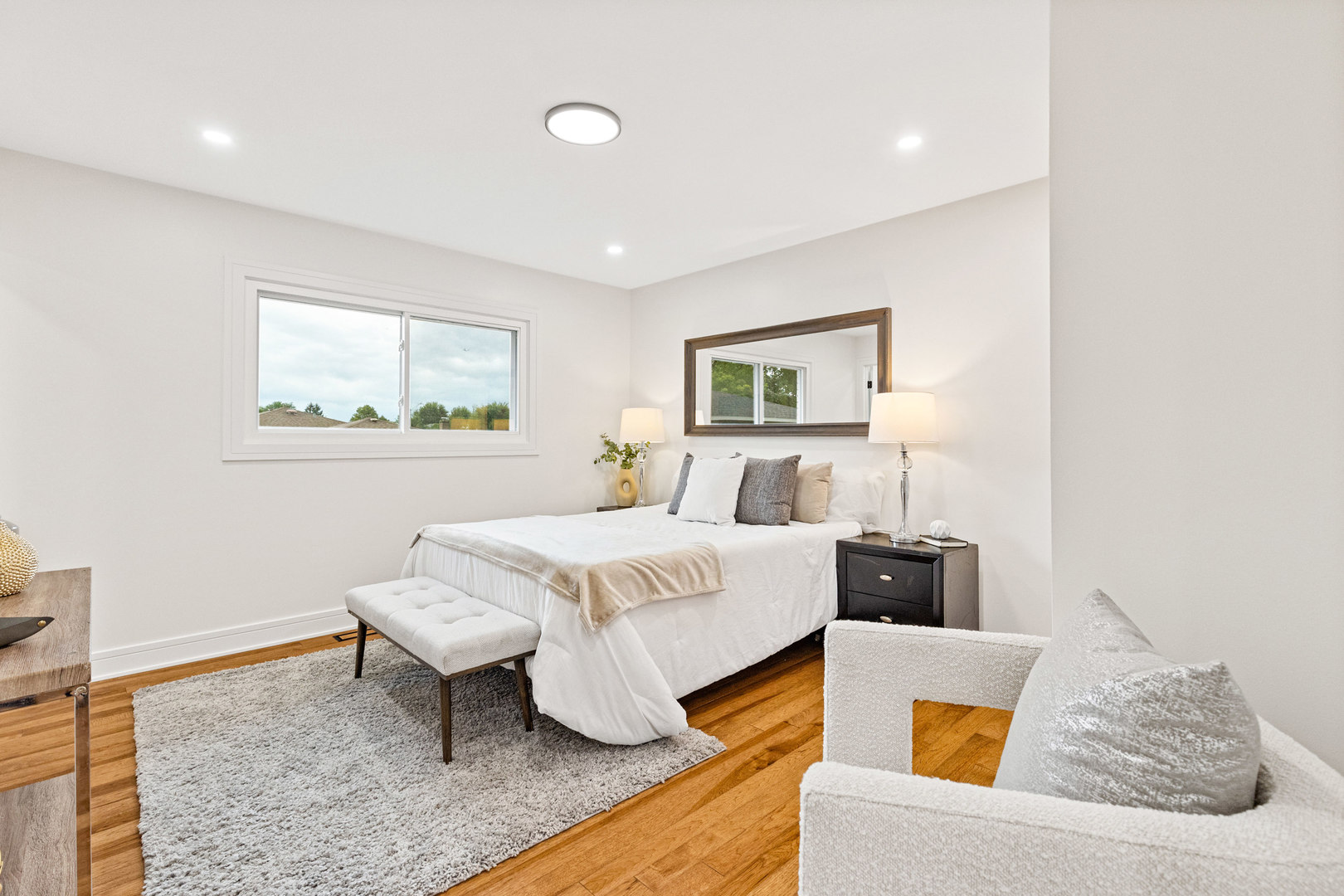 property viewer photo 13