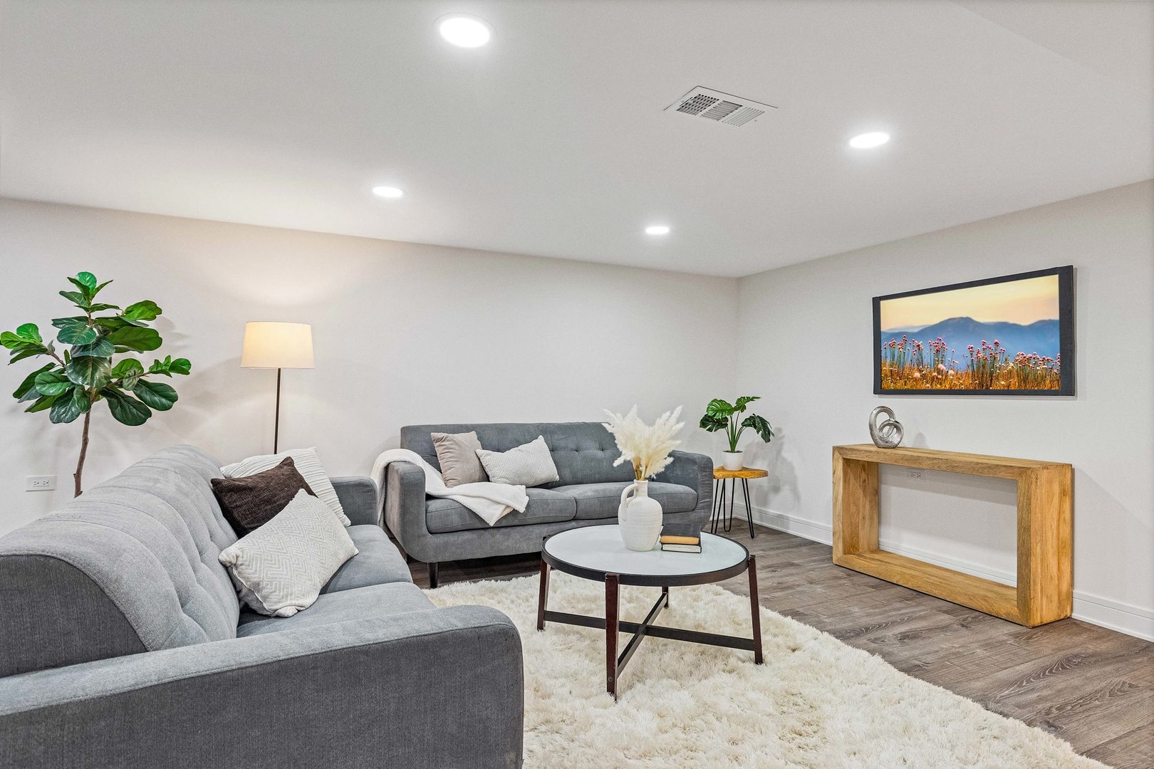 property viewer photo 19