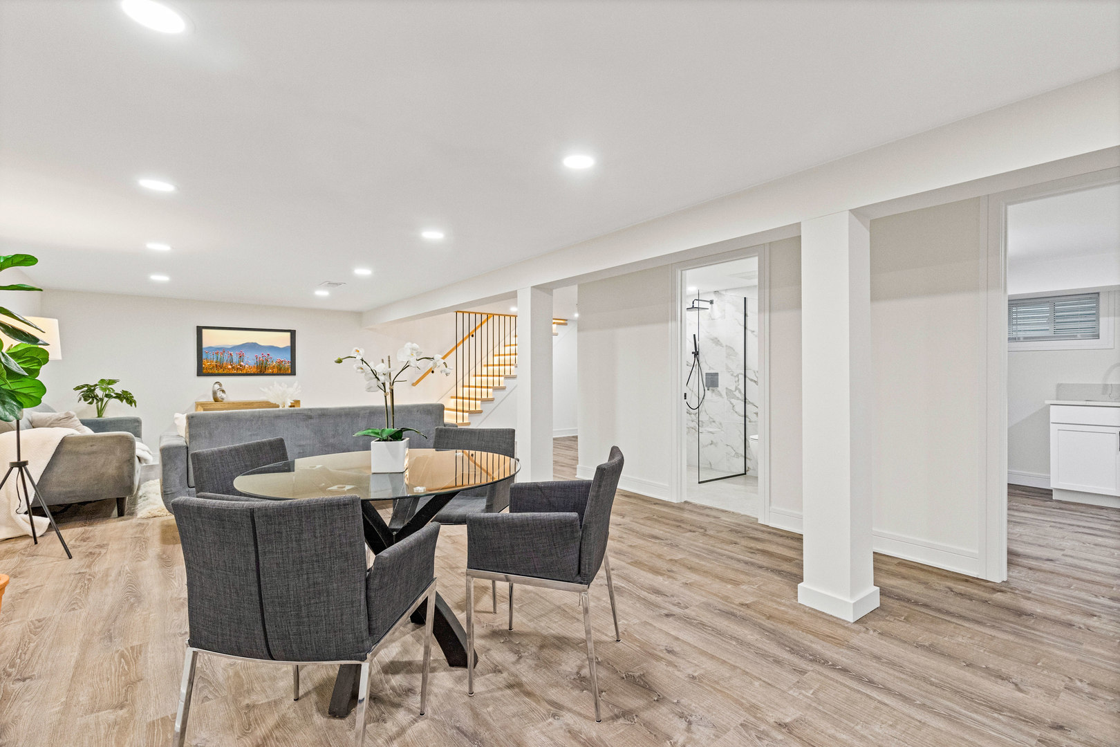 property viewer photo 20