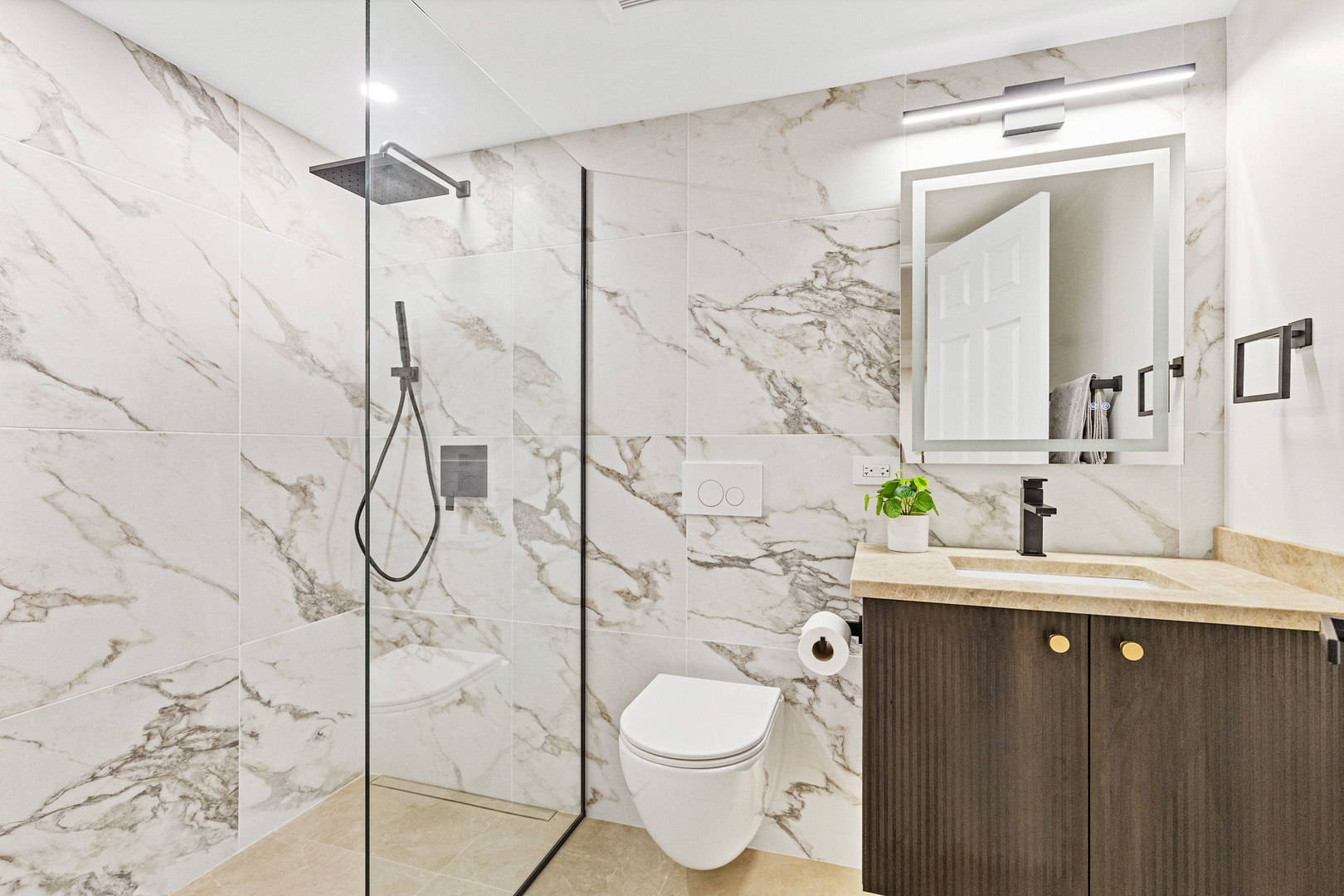 property viewer photo 21