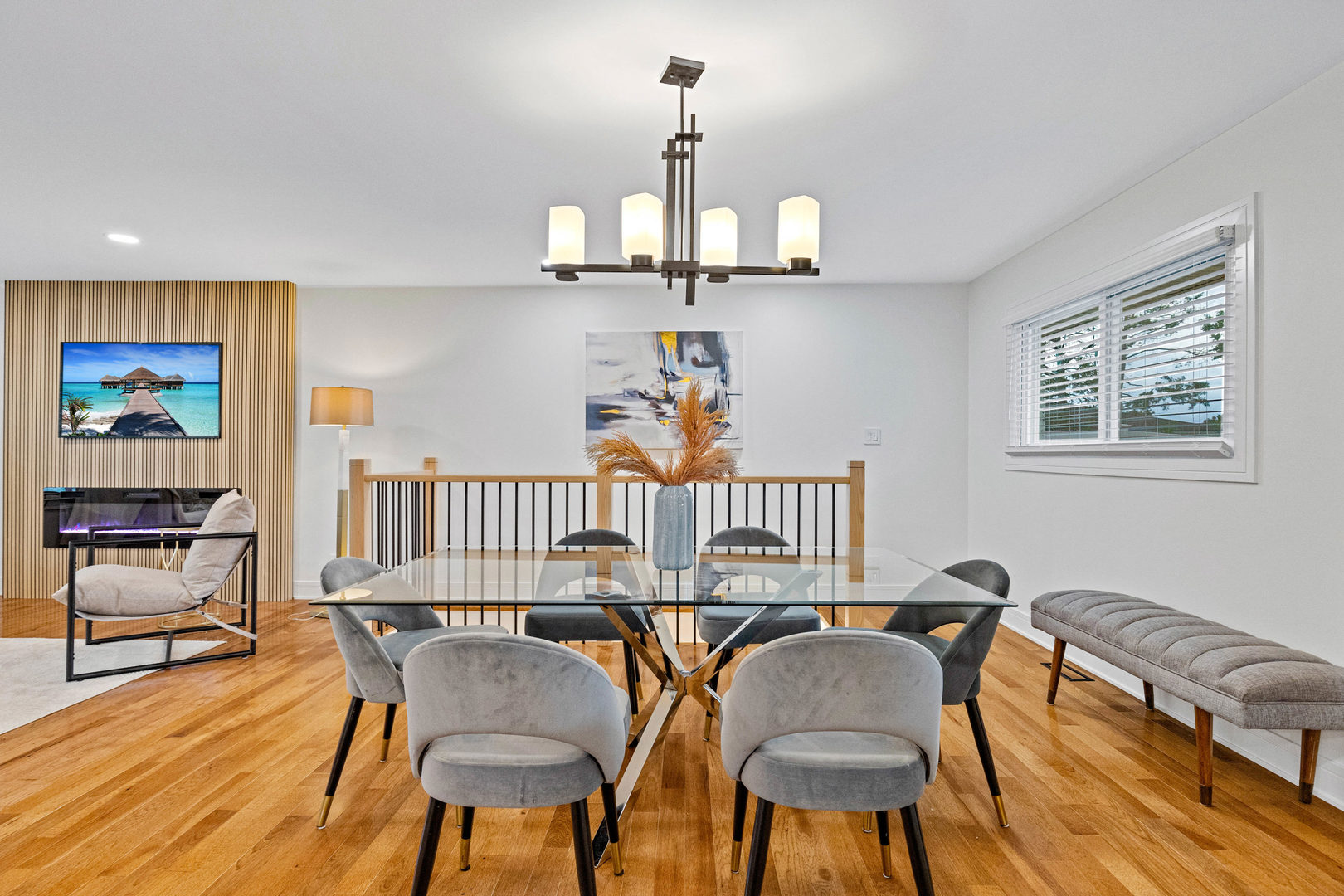 property viewer photo 4