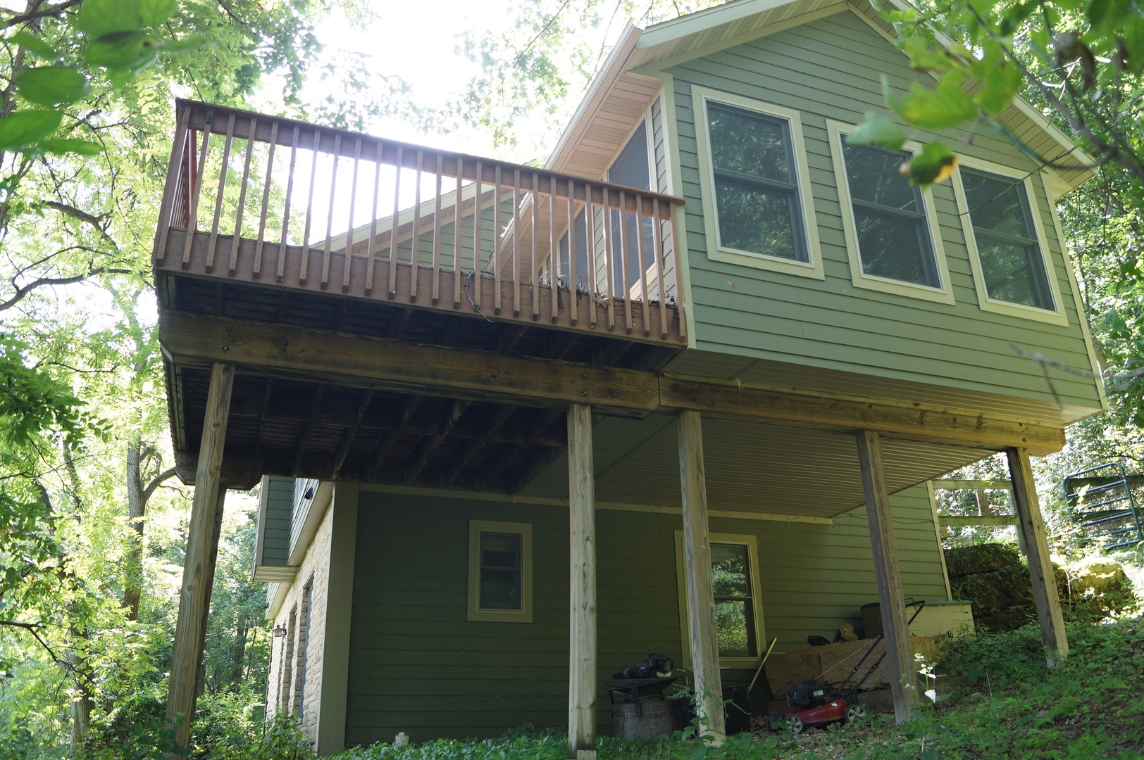 main property photo 4