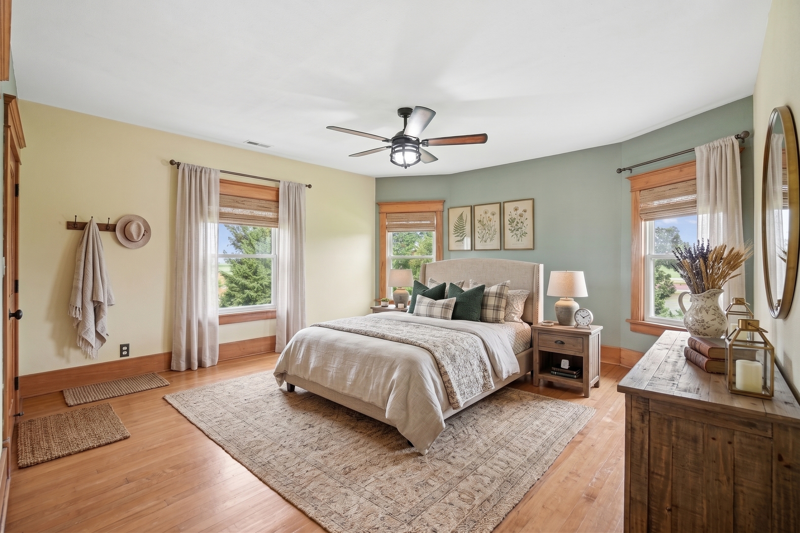 main property photo 30