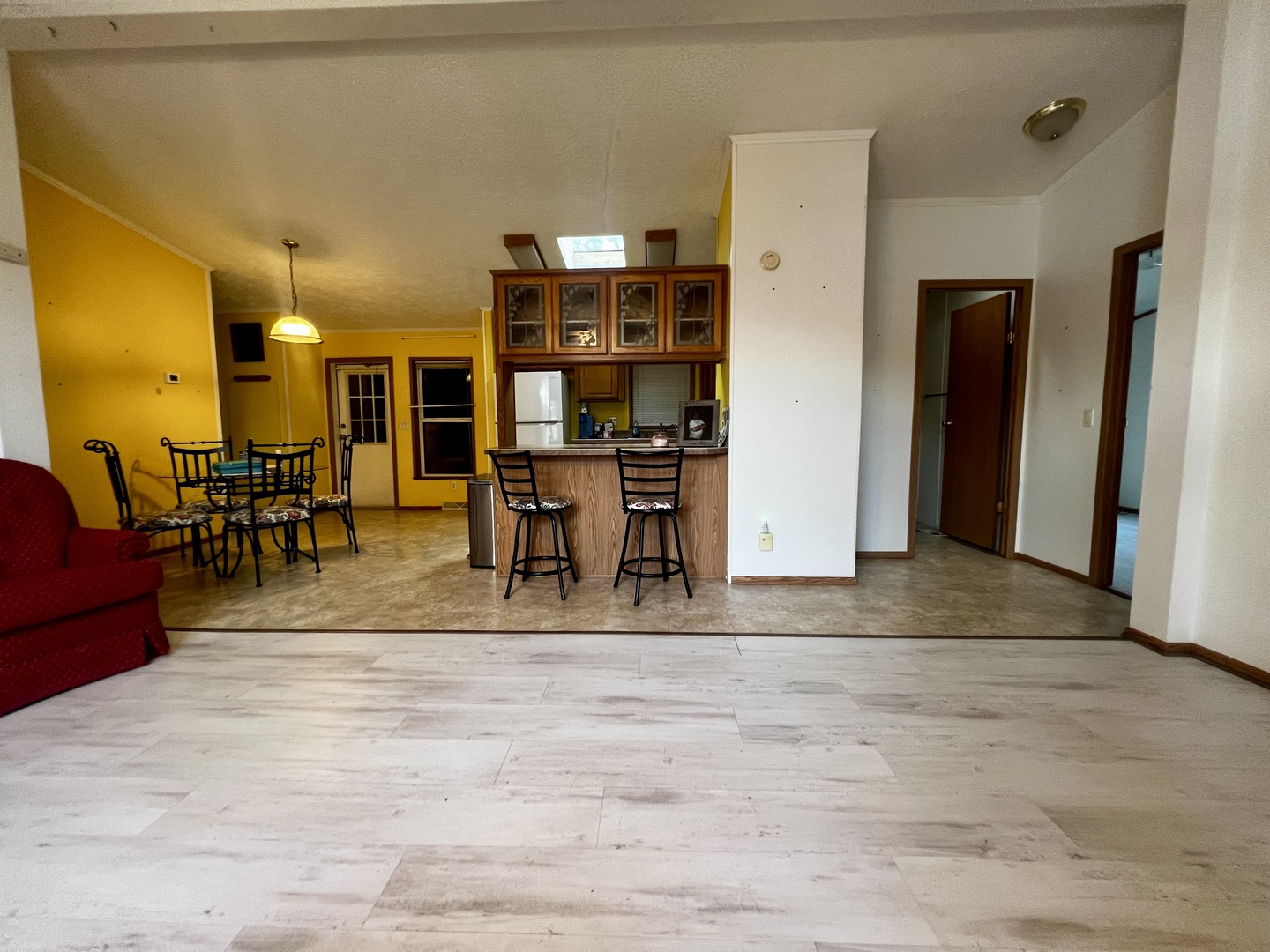 main property photo 9
