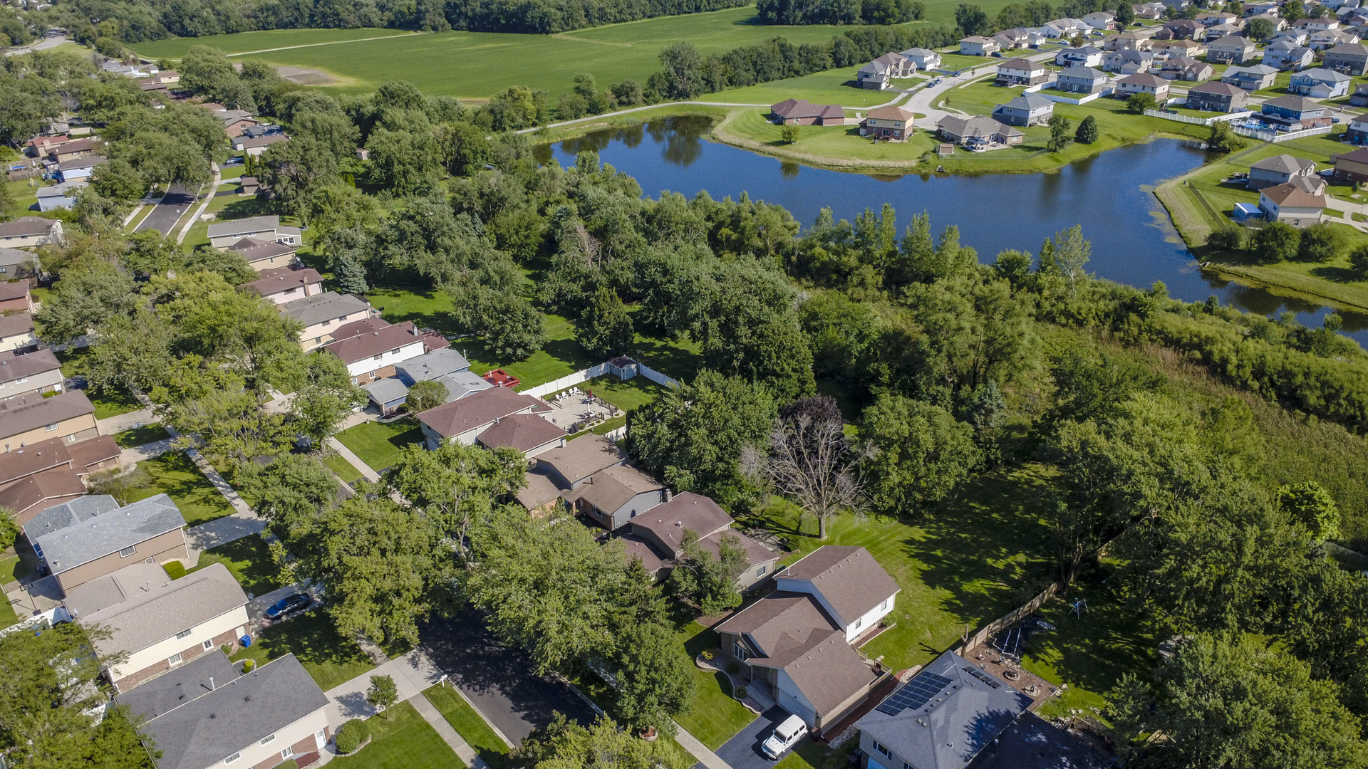 main property photo 40