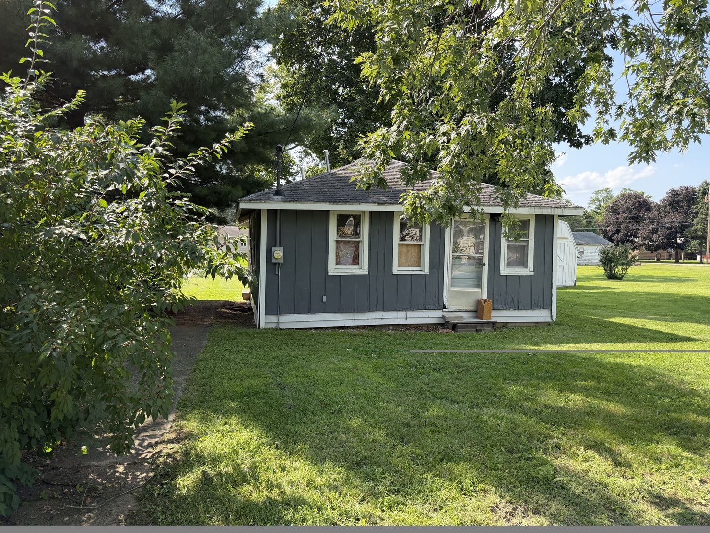 main property photo 7