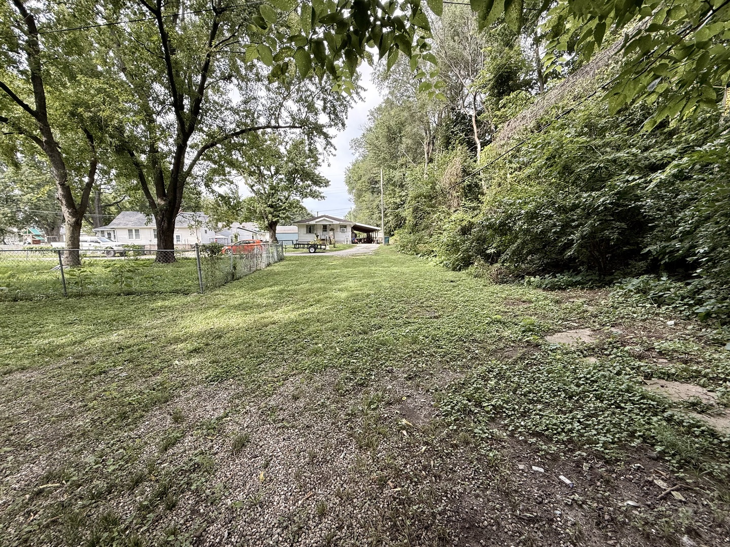 main property photo 18