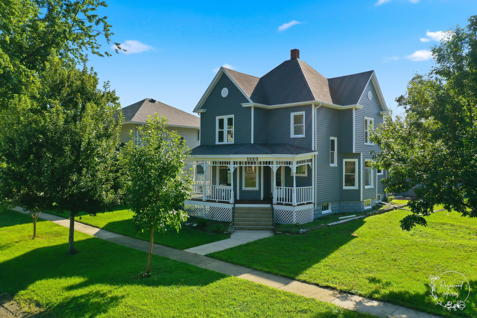 main property photo 2