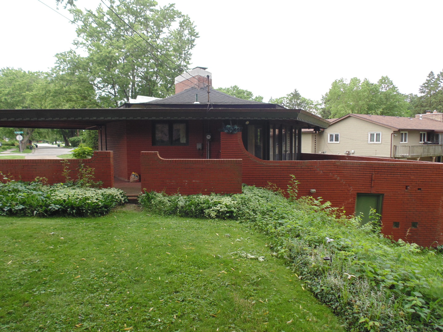 main property photo 28