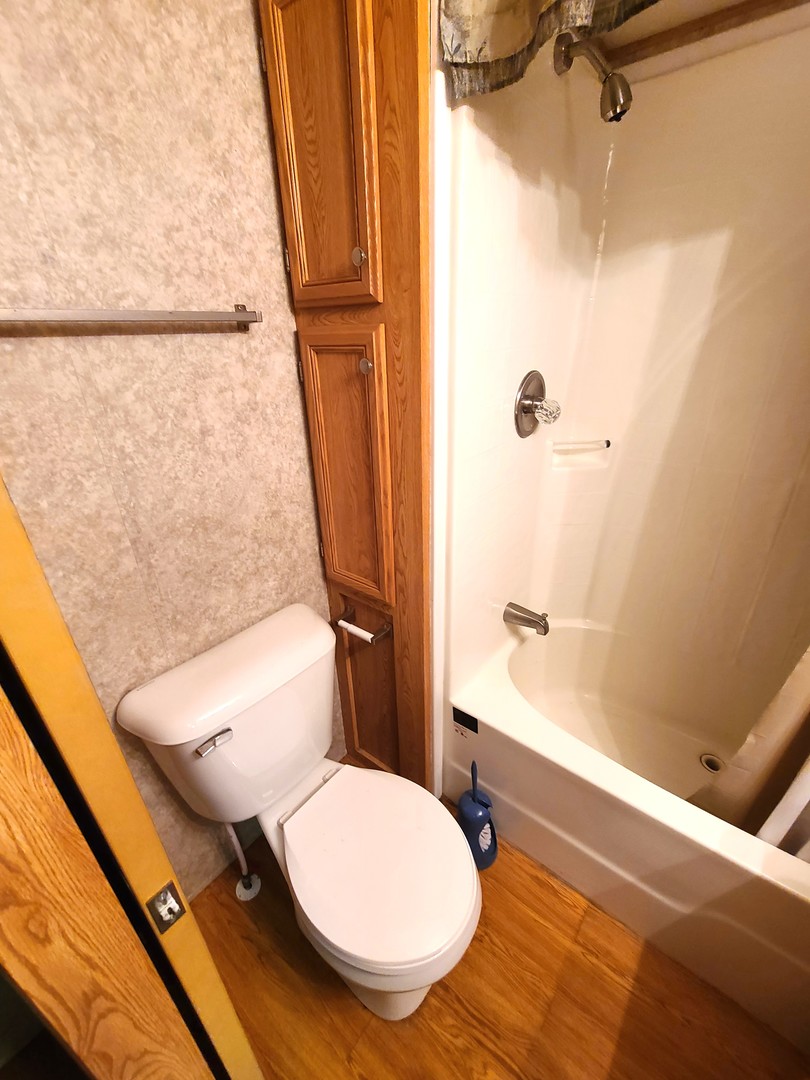 property viewer photo 15