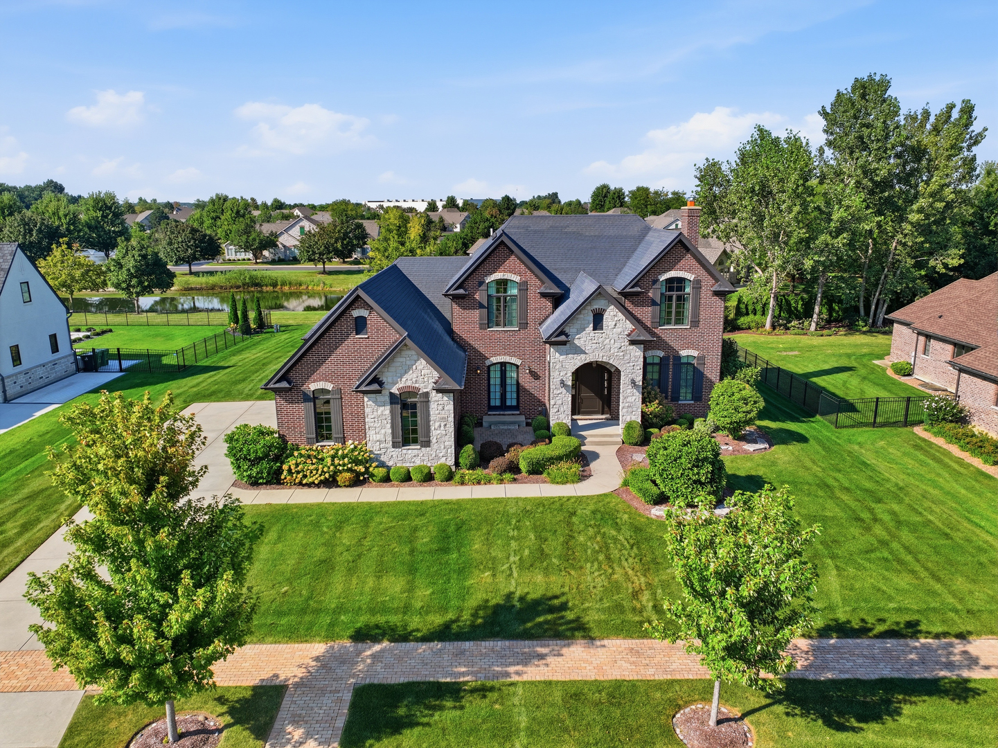 main property photo 30