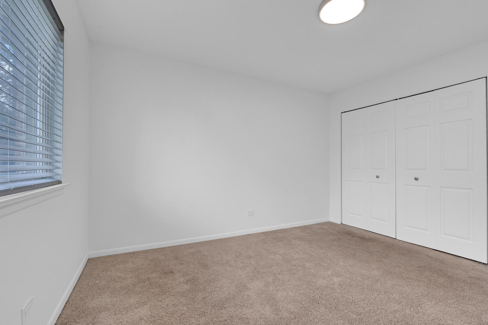property viewer photo 11