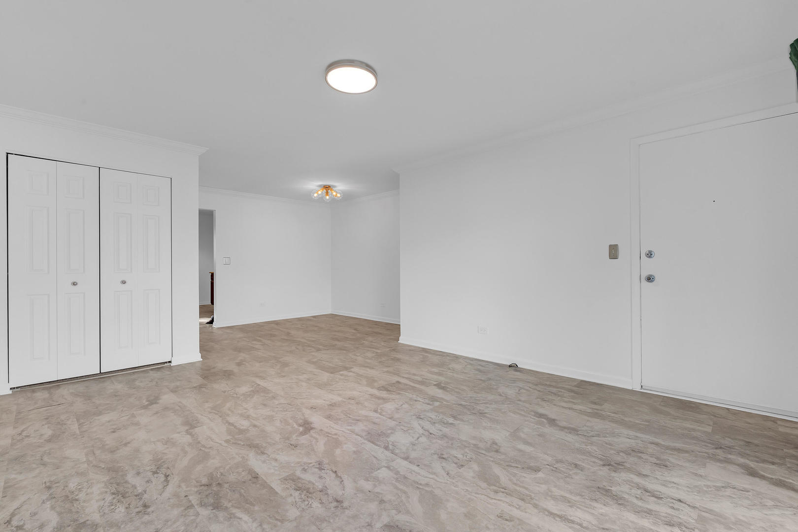 property viewer photo 9