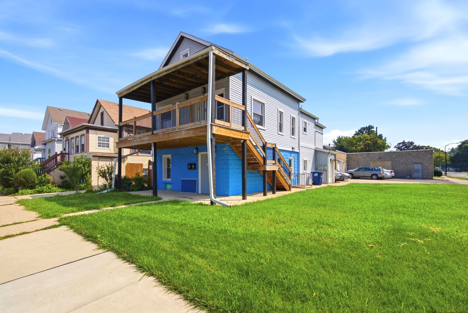 main property photo 3