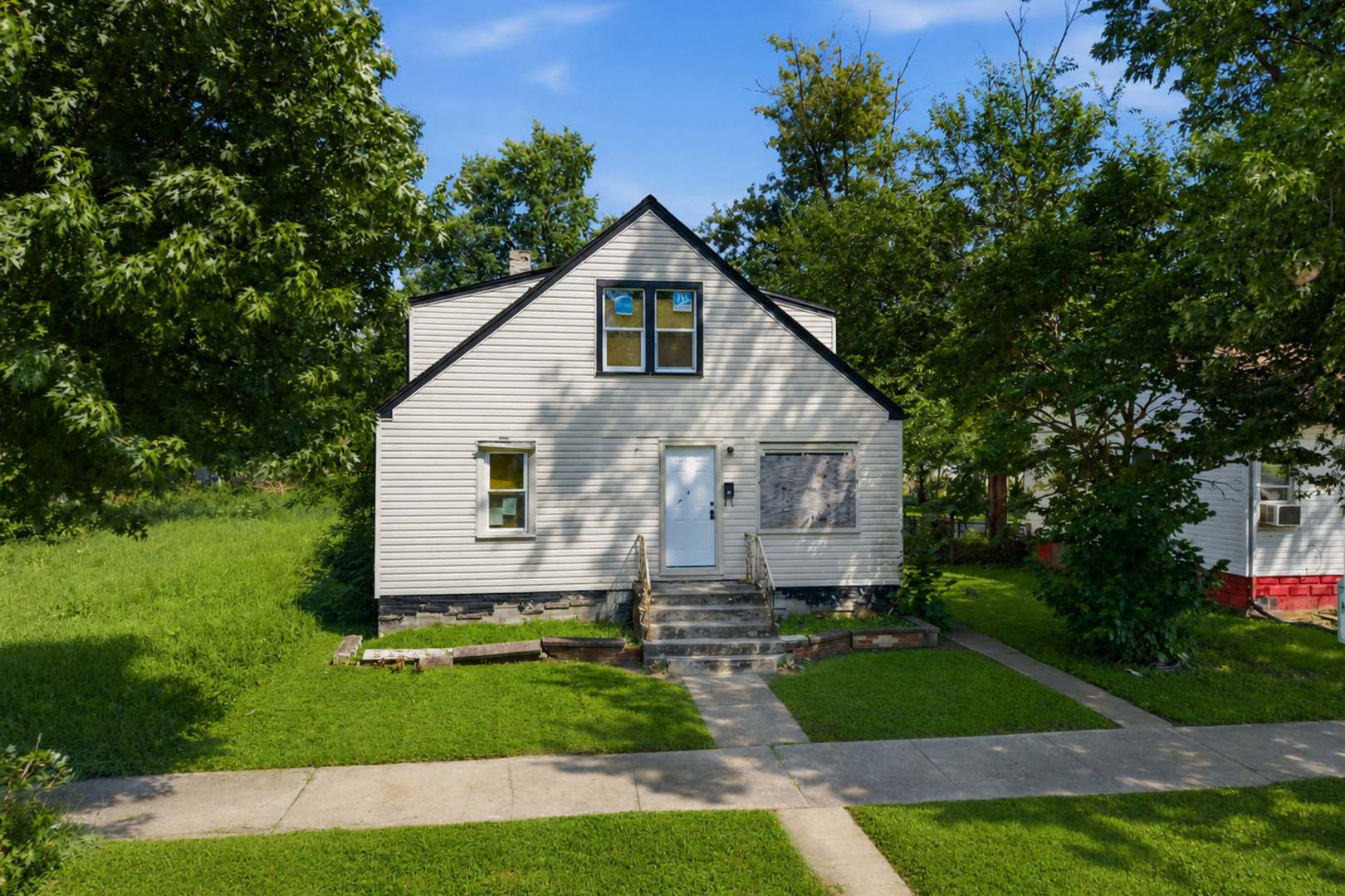 main property photo 4