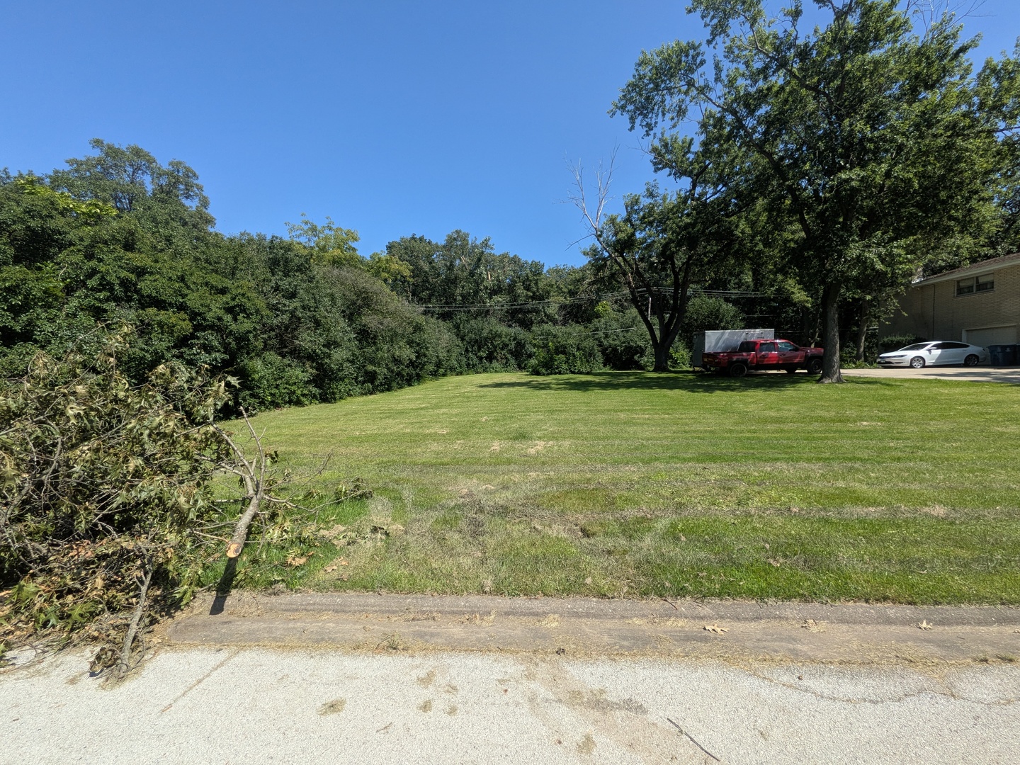 main property photo 0
