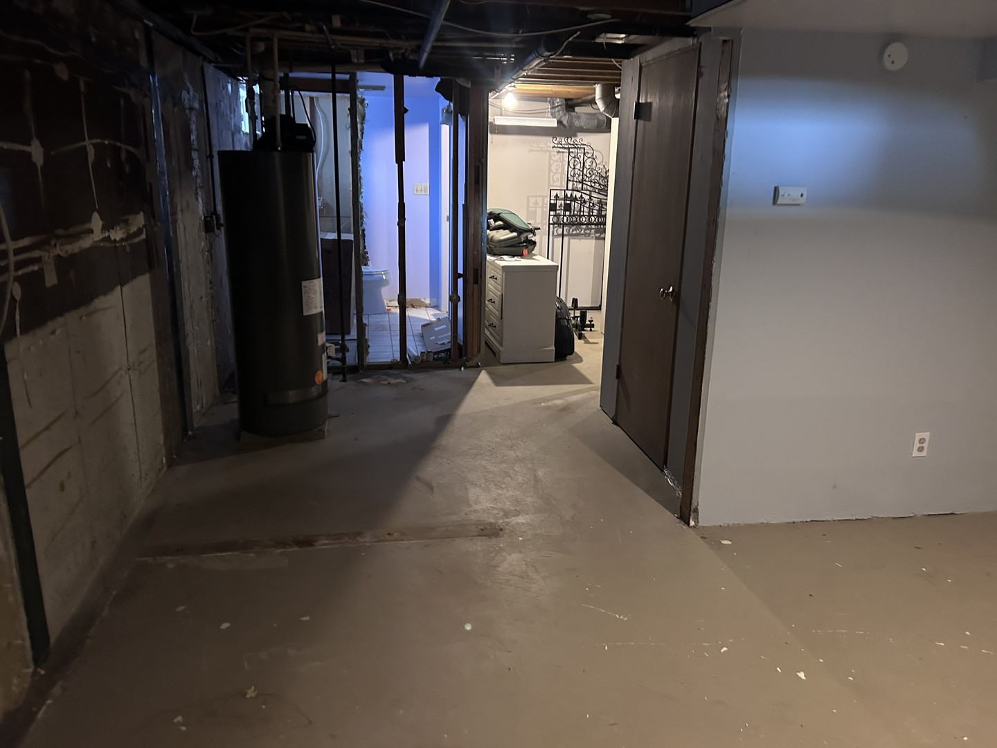 main property photo 41