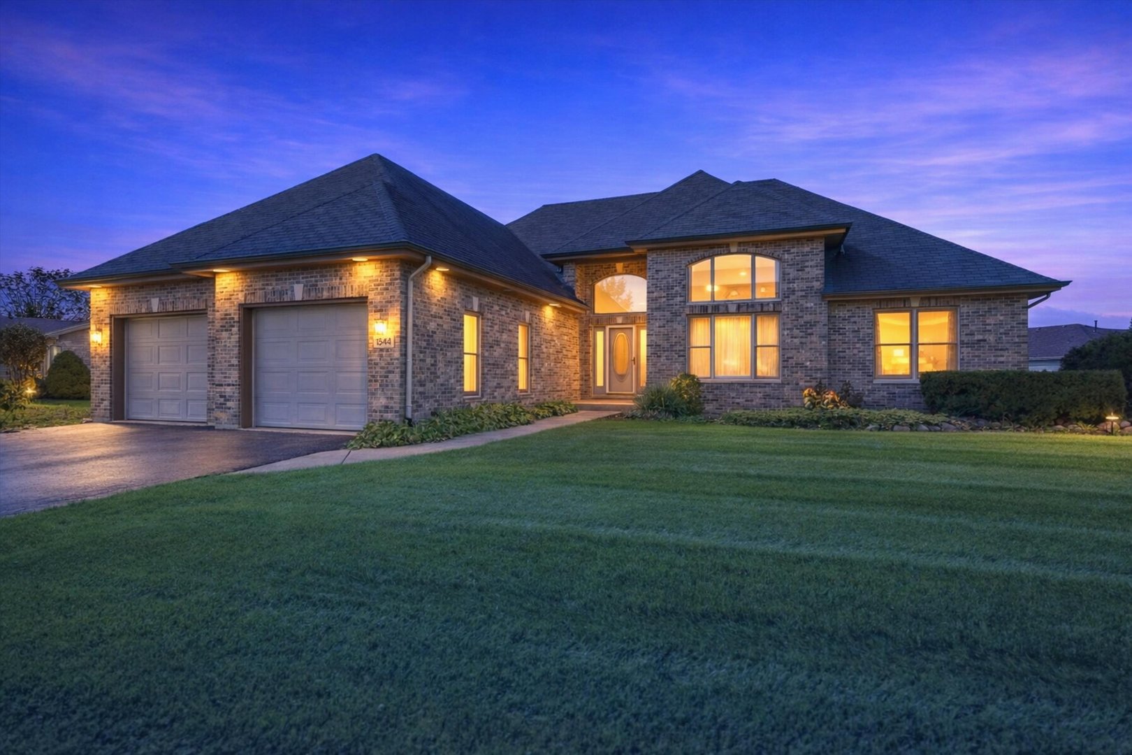 main property photo 36