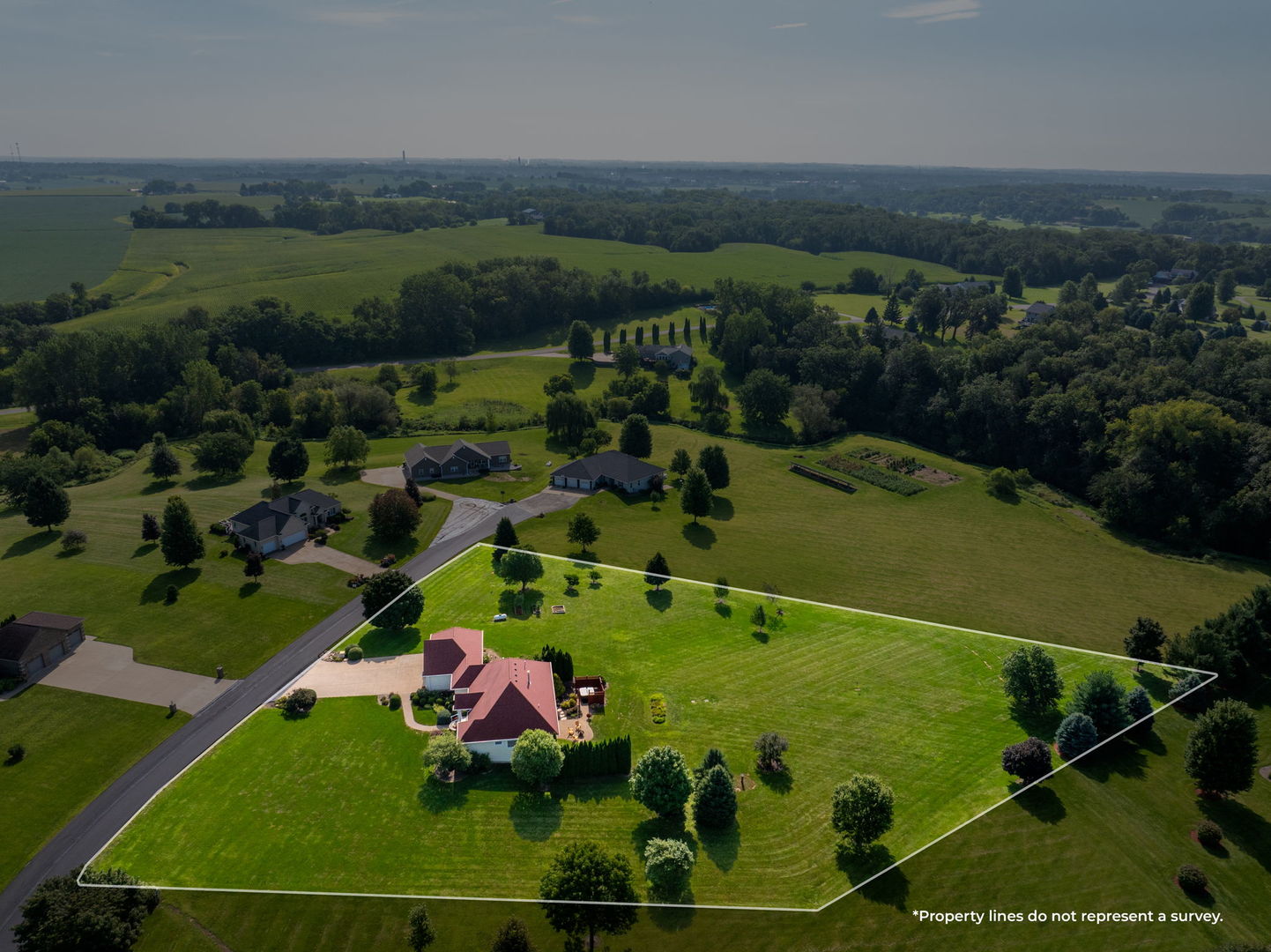main property photo 3