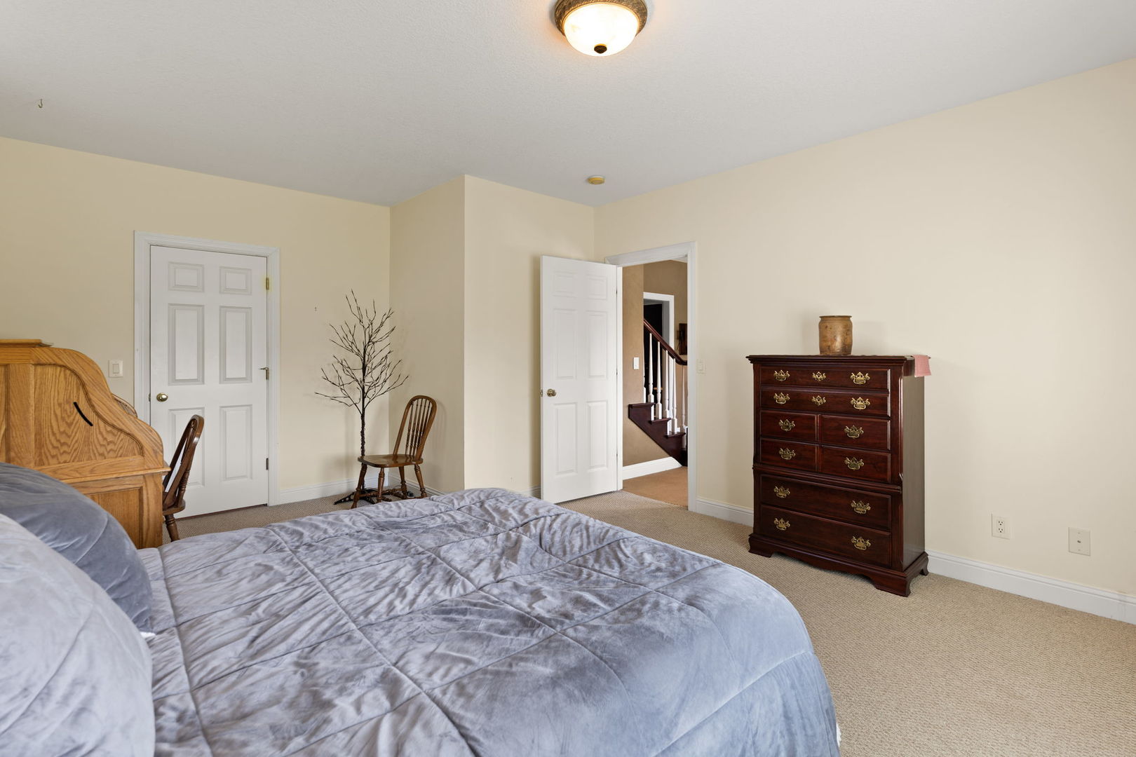 main property photo 50