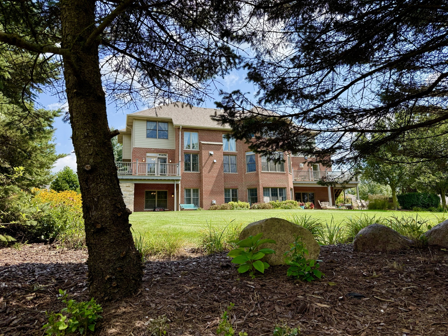main property photo 45