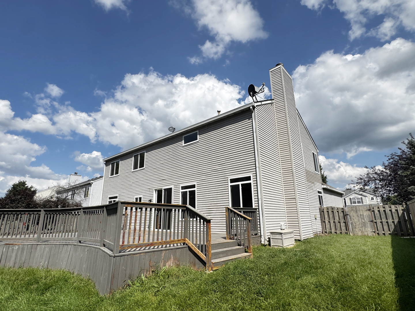main property photo 3