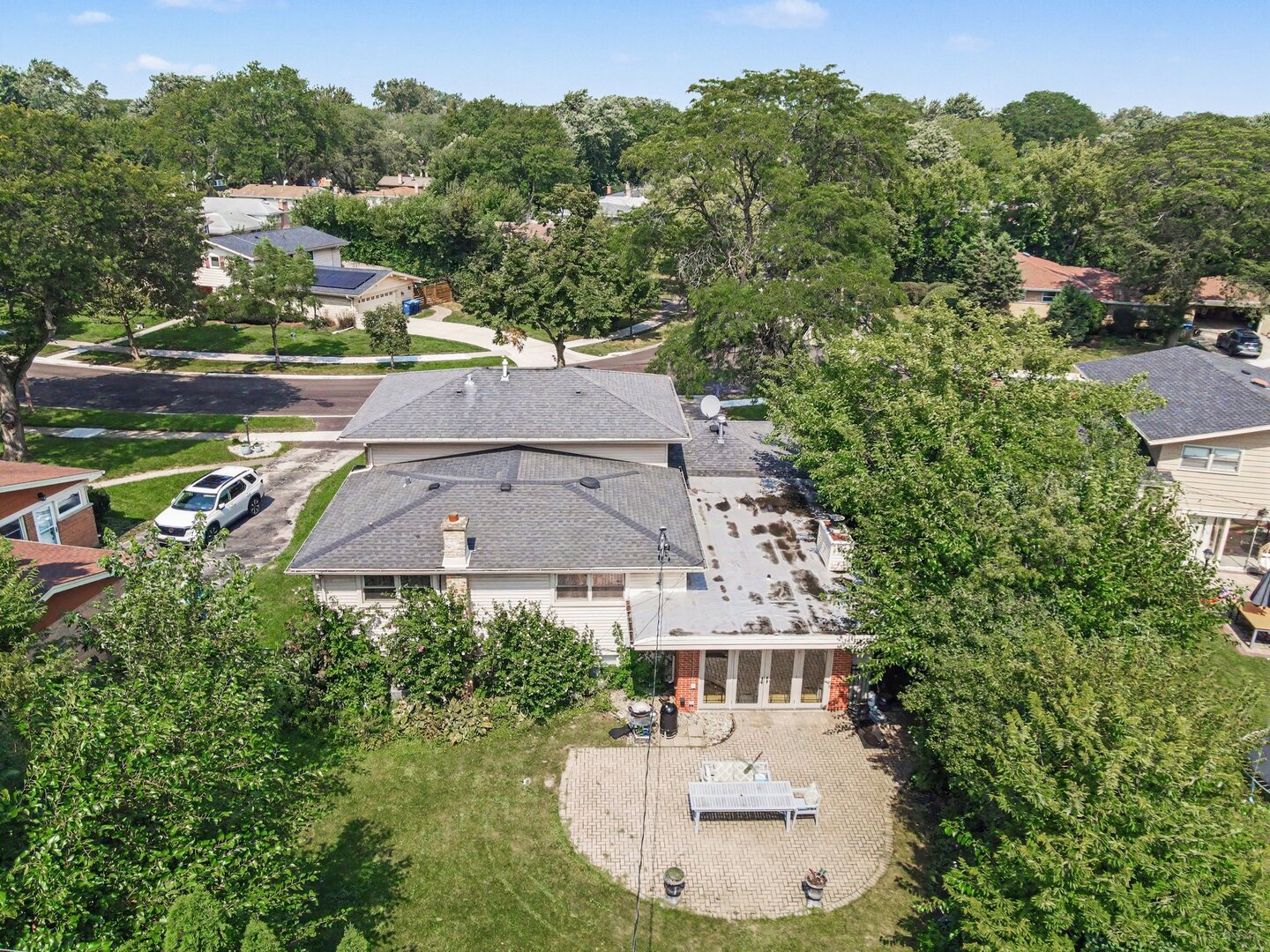 main property photo 32