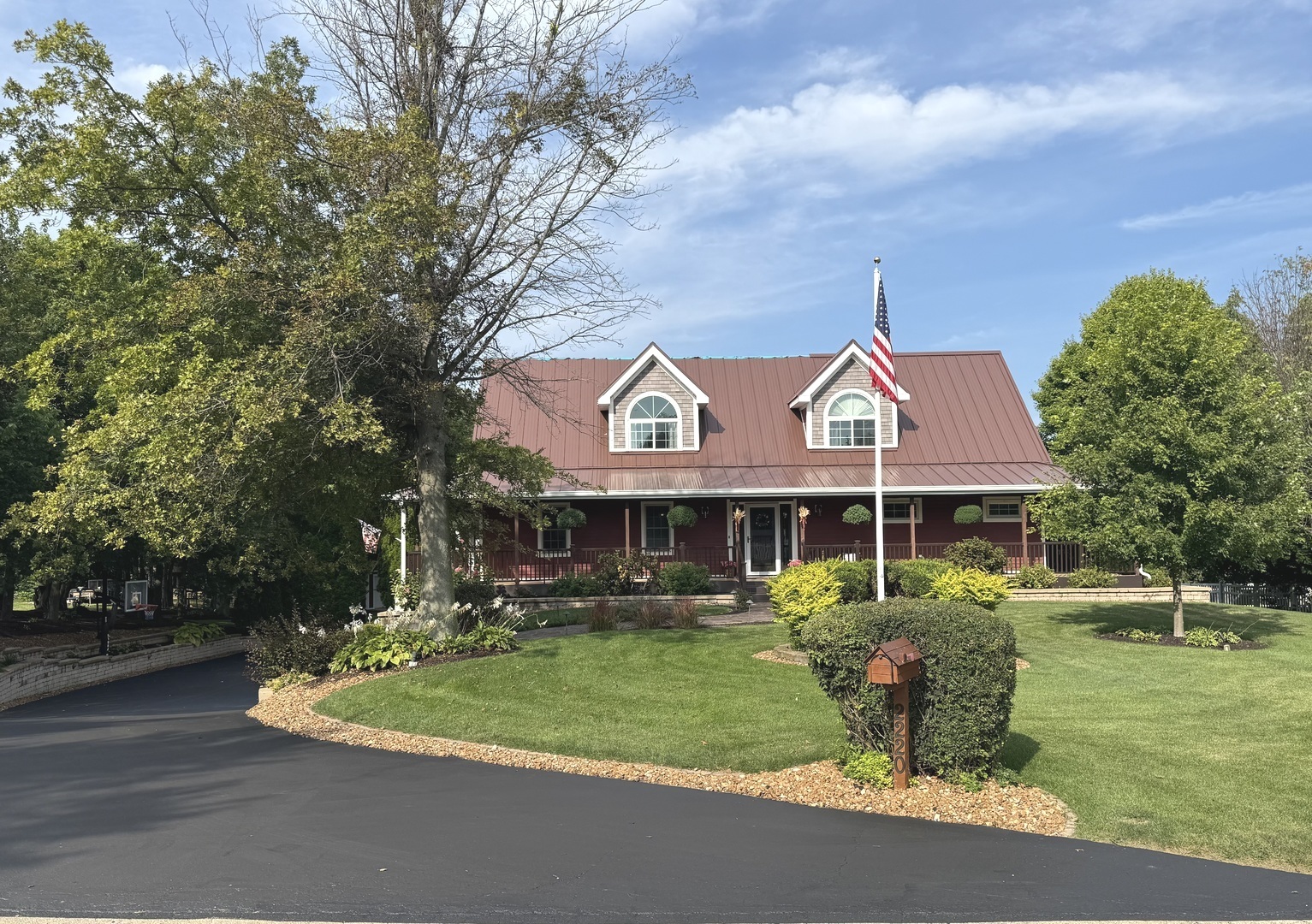 main property photo 3