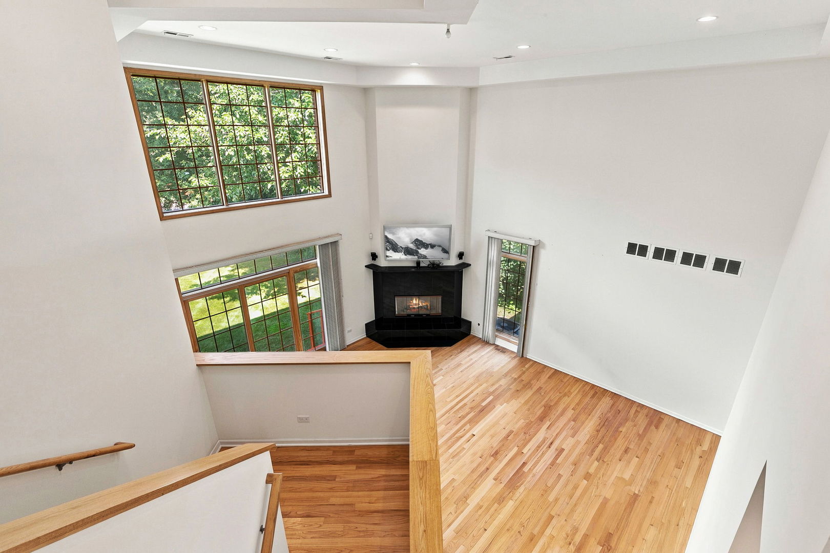 property viewer photo 14