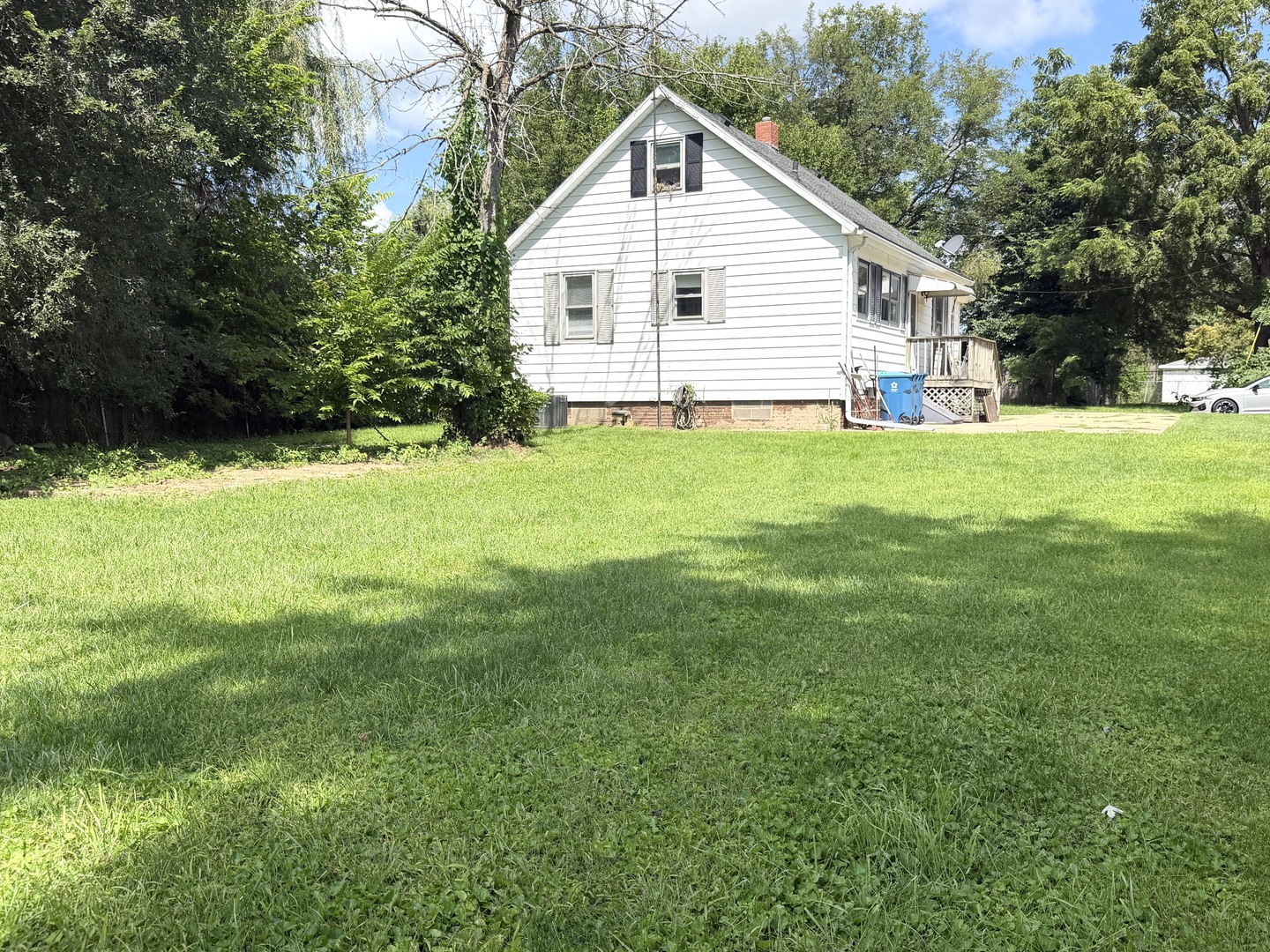 main property photo 15