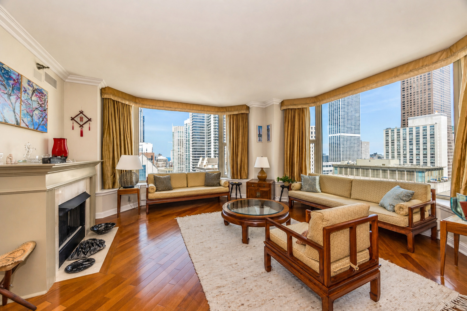 property viewer photo 2