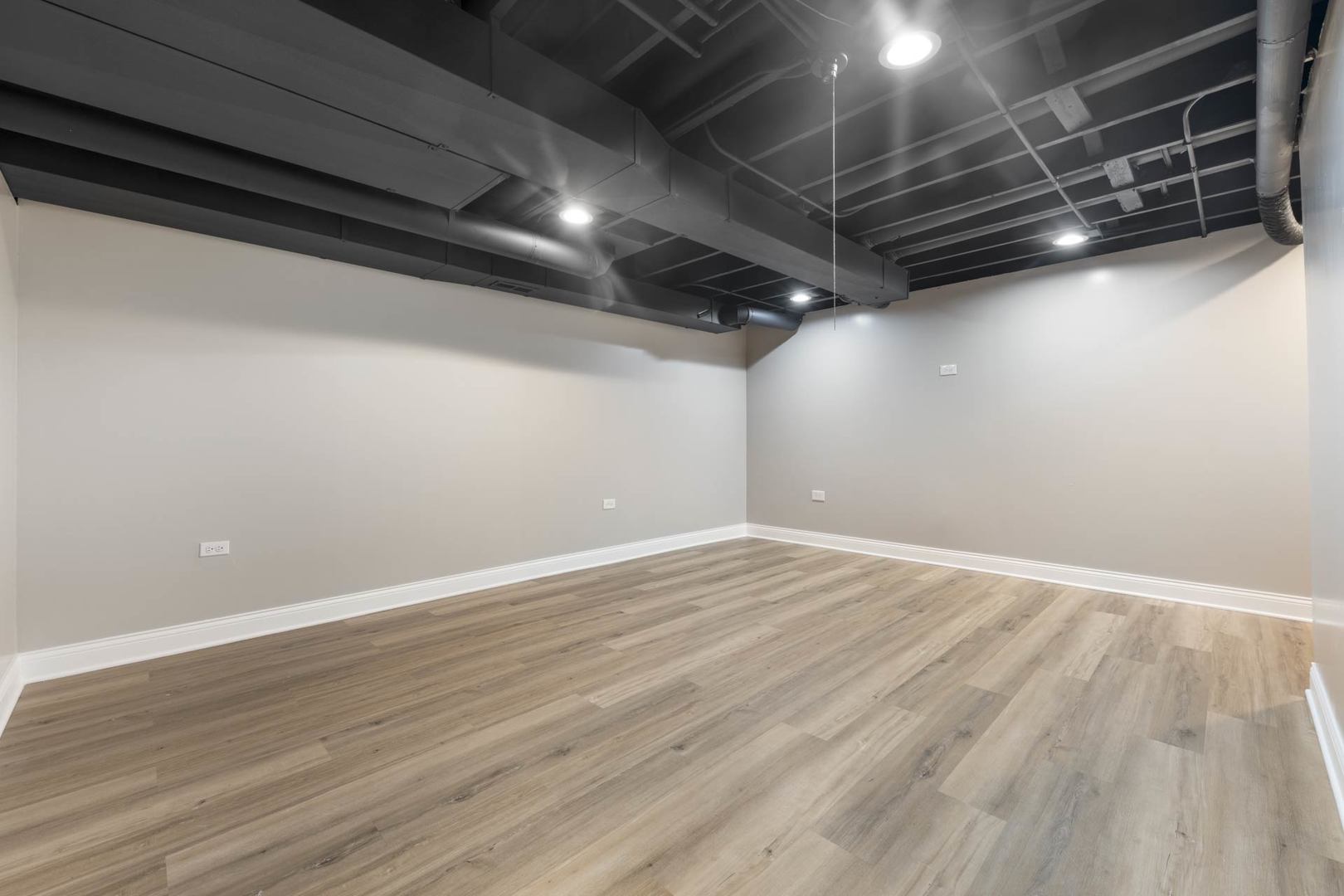 main property photo 66