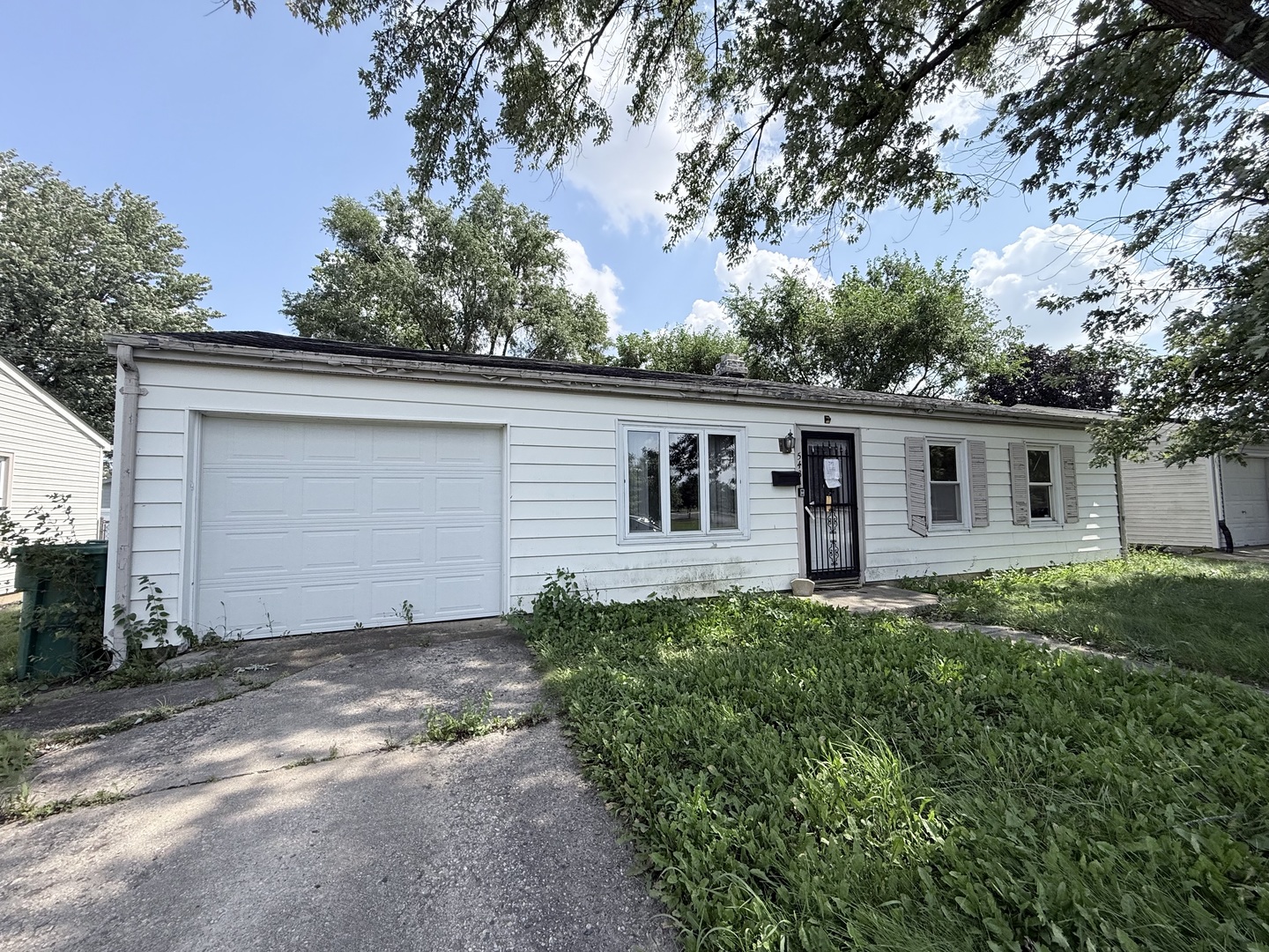 main property photo 24