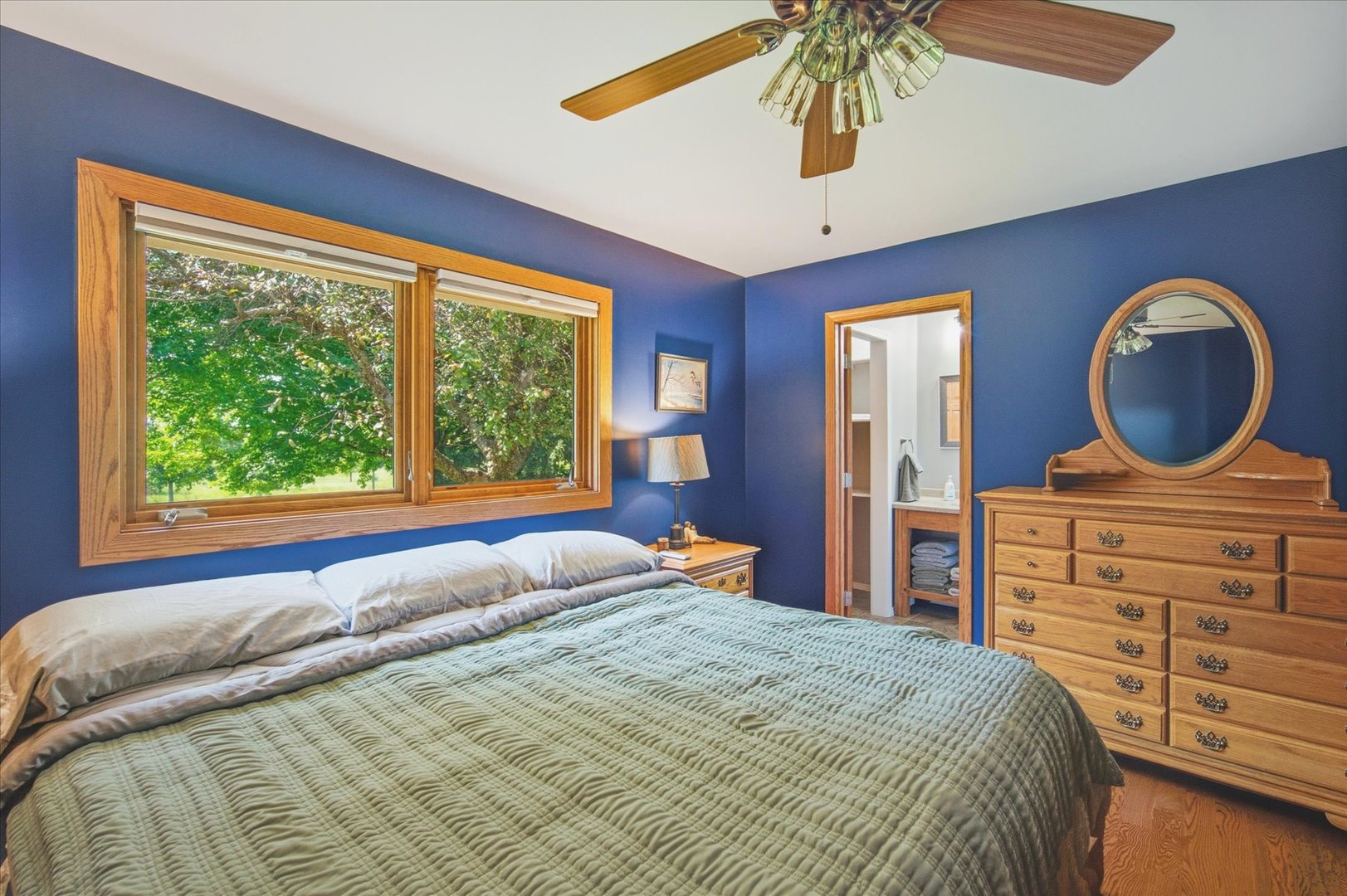 property viewer photo 18