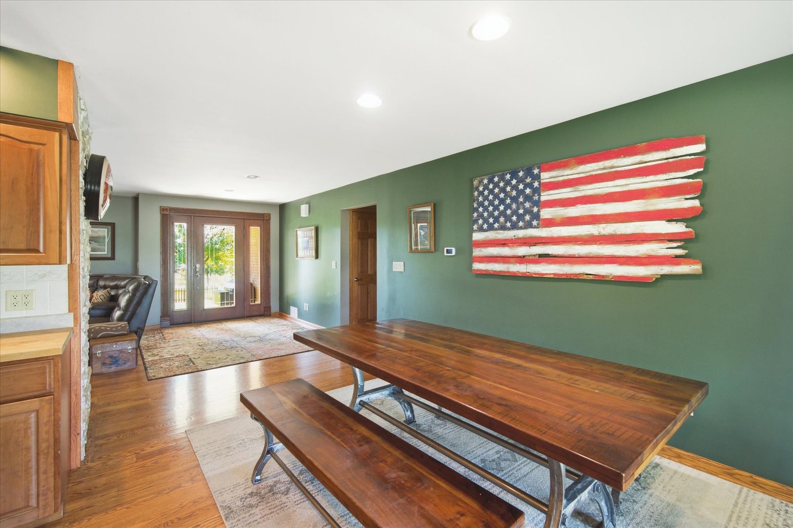 property viewer photo 9
