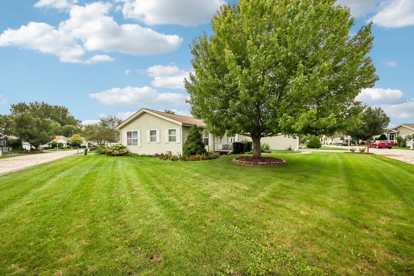 main property photo 29