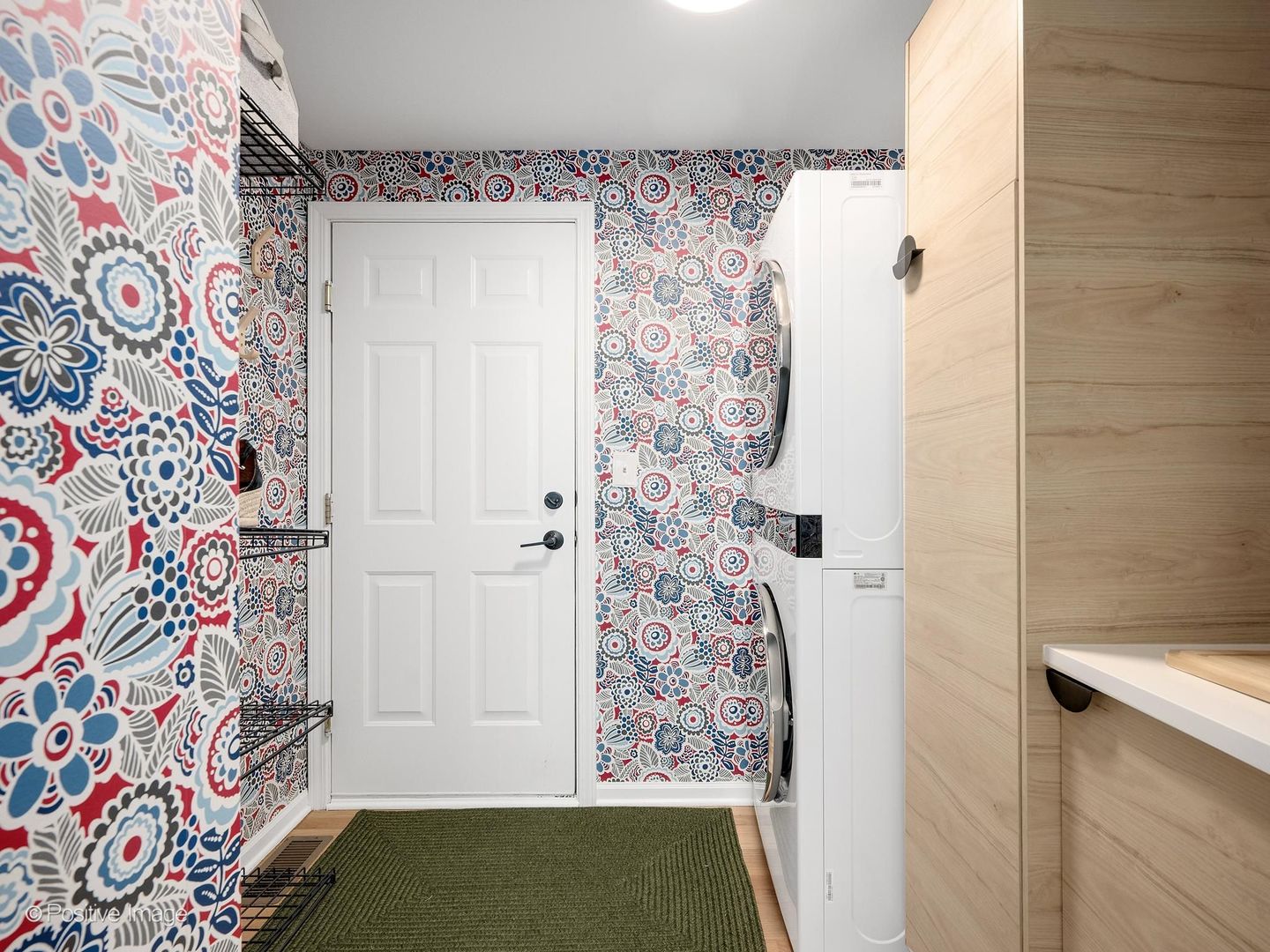 main property photo 19