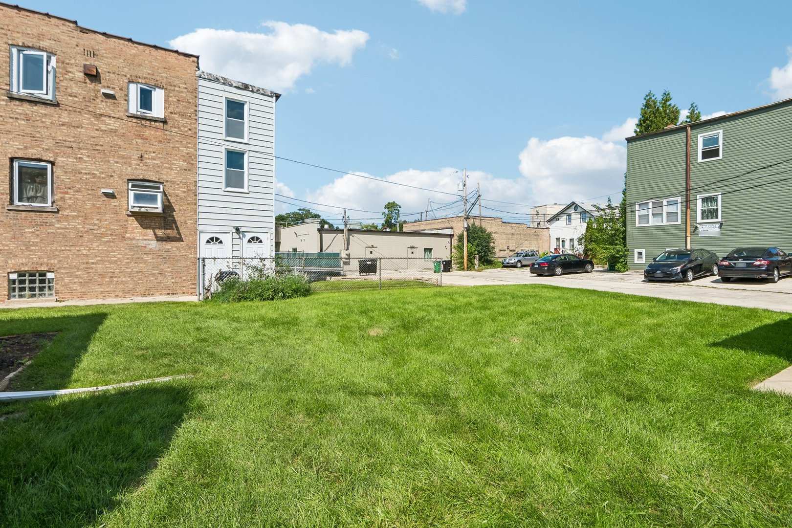 main property photo 29